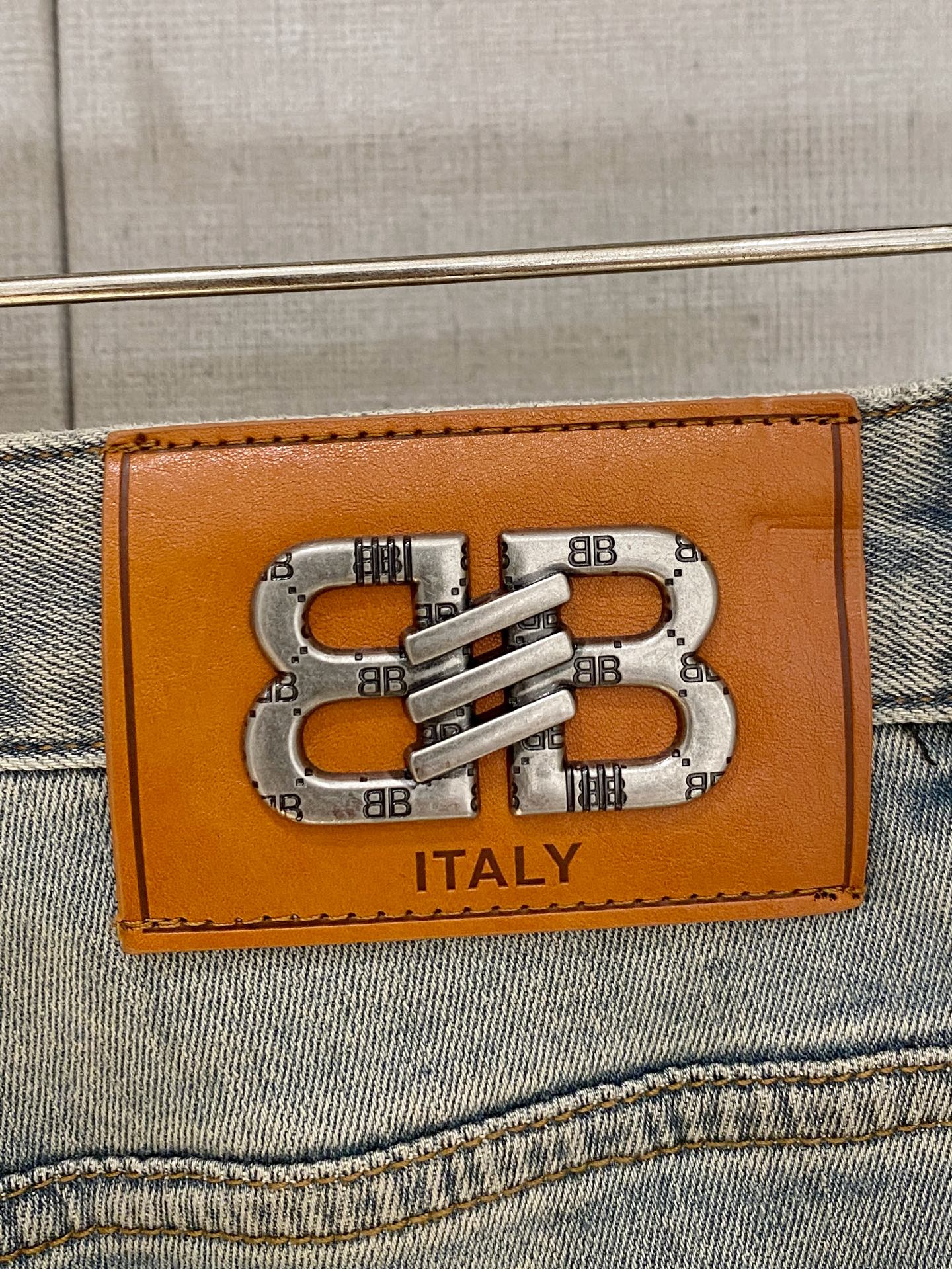 772811