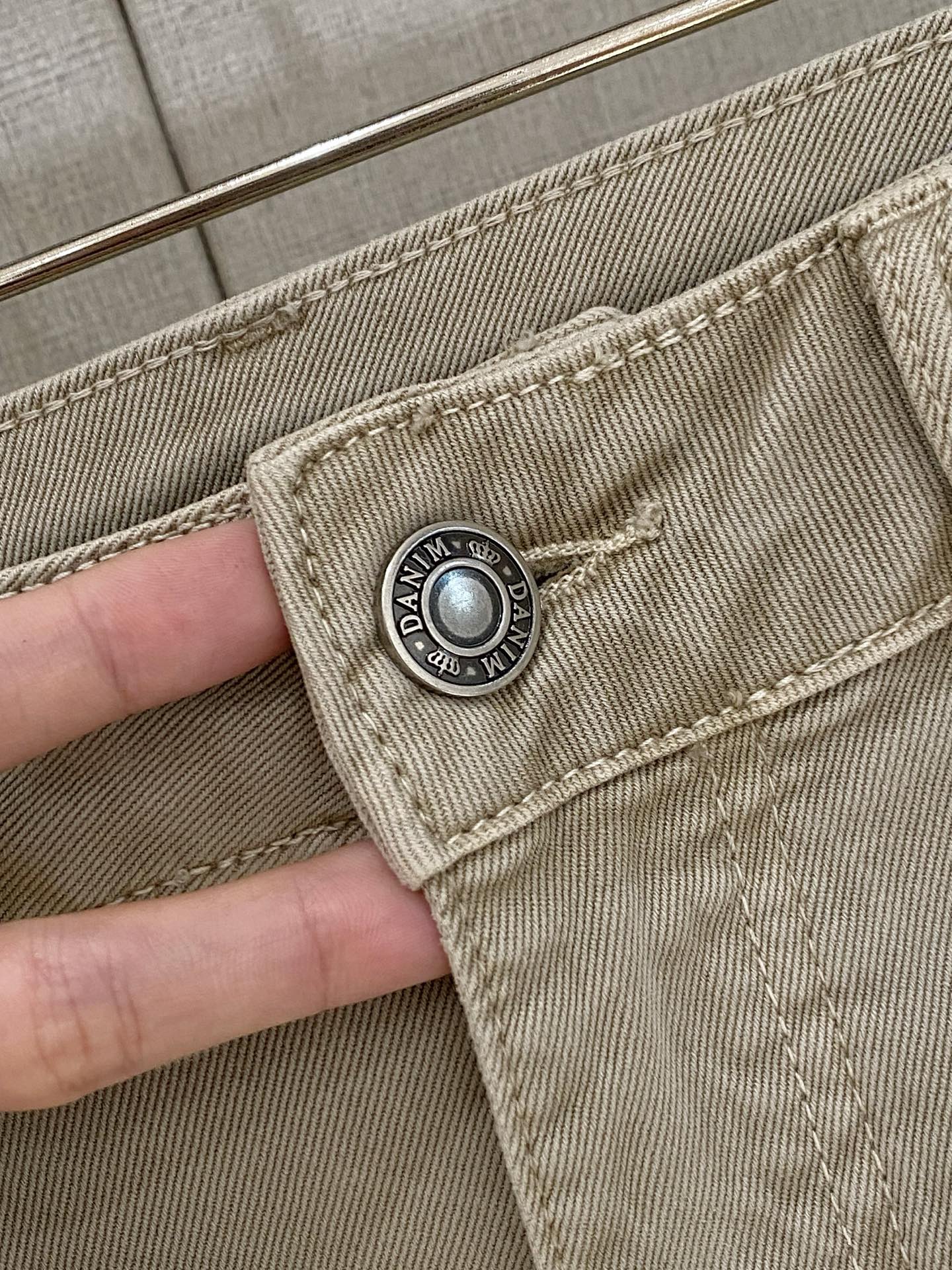 772915