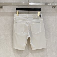 BV葆蝶家💎2026夏季短裤最新⚡️推出男士薄款牛仔短裤新品!重工水洗牛仔面料,定制面料和一般牛仔布料比 BV葆蝶家💎2026夏季短裤最新⚡️推出男士薄款牛仔短裤新品!重工水洗牛仔面料,定制面料和一般牛仔布料比