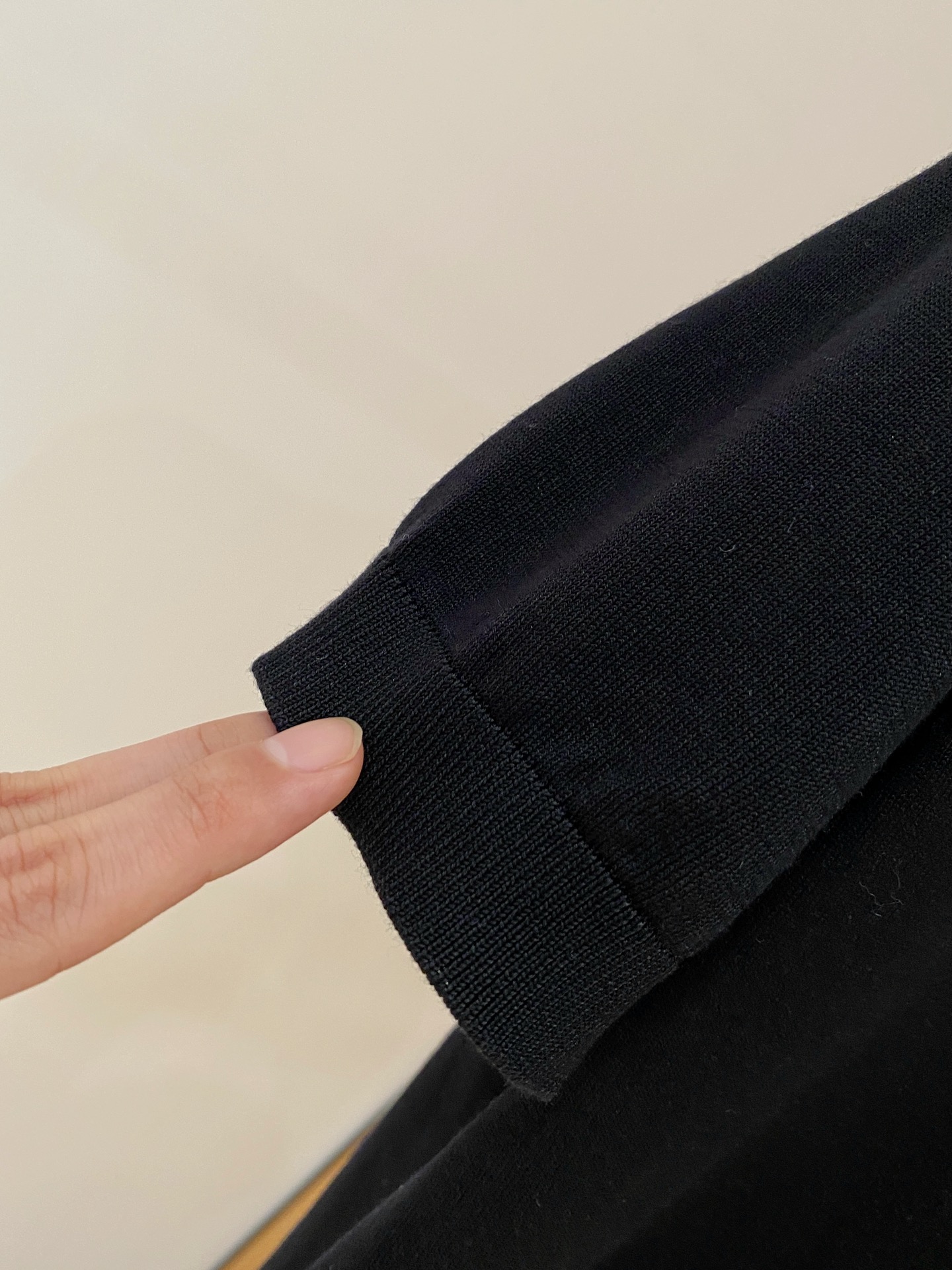 로로피아나 남성 아세테이트 텐셀 실크 혼방 반팔 티셔츠 상세 이미지 7