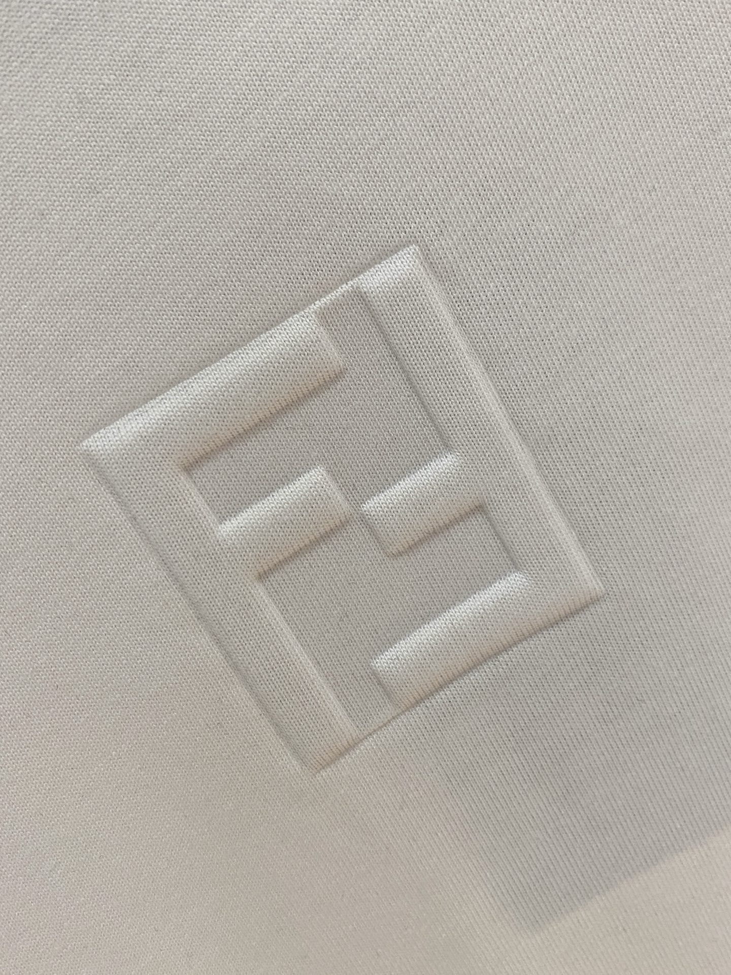 772774