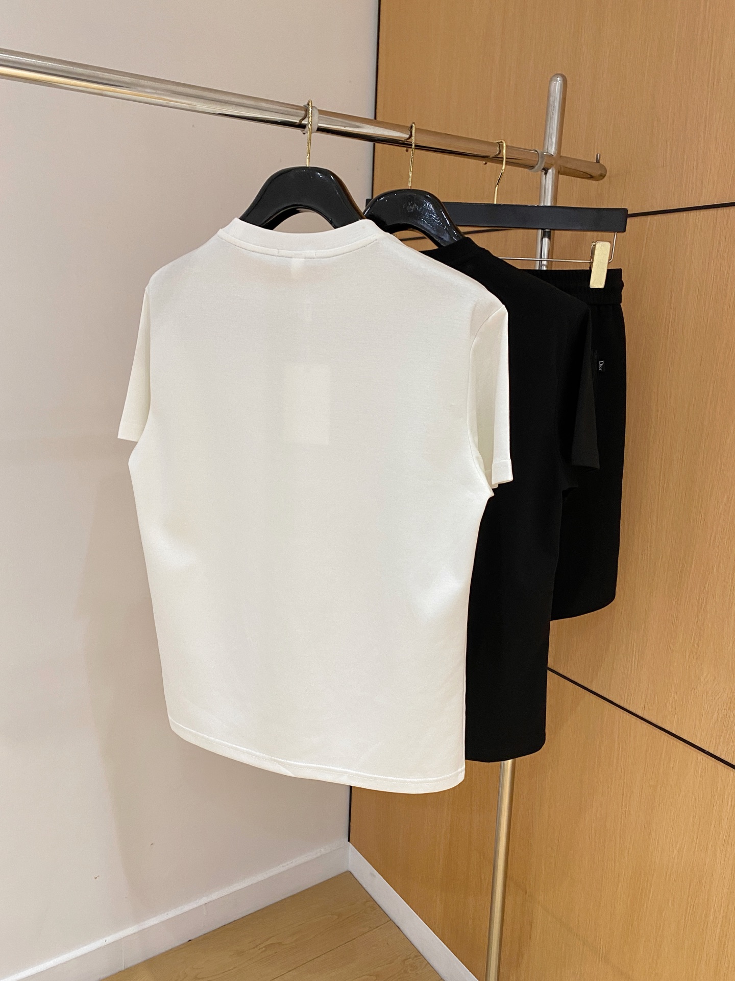Dior D Logo Embroidery T-shirt Shorts Set