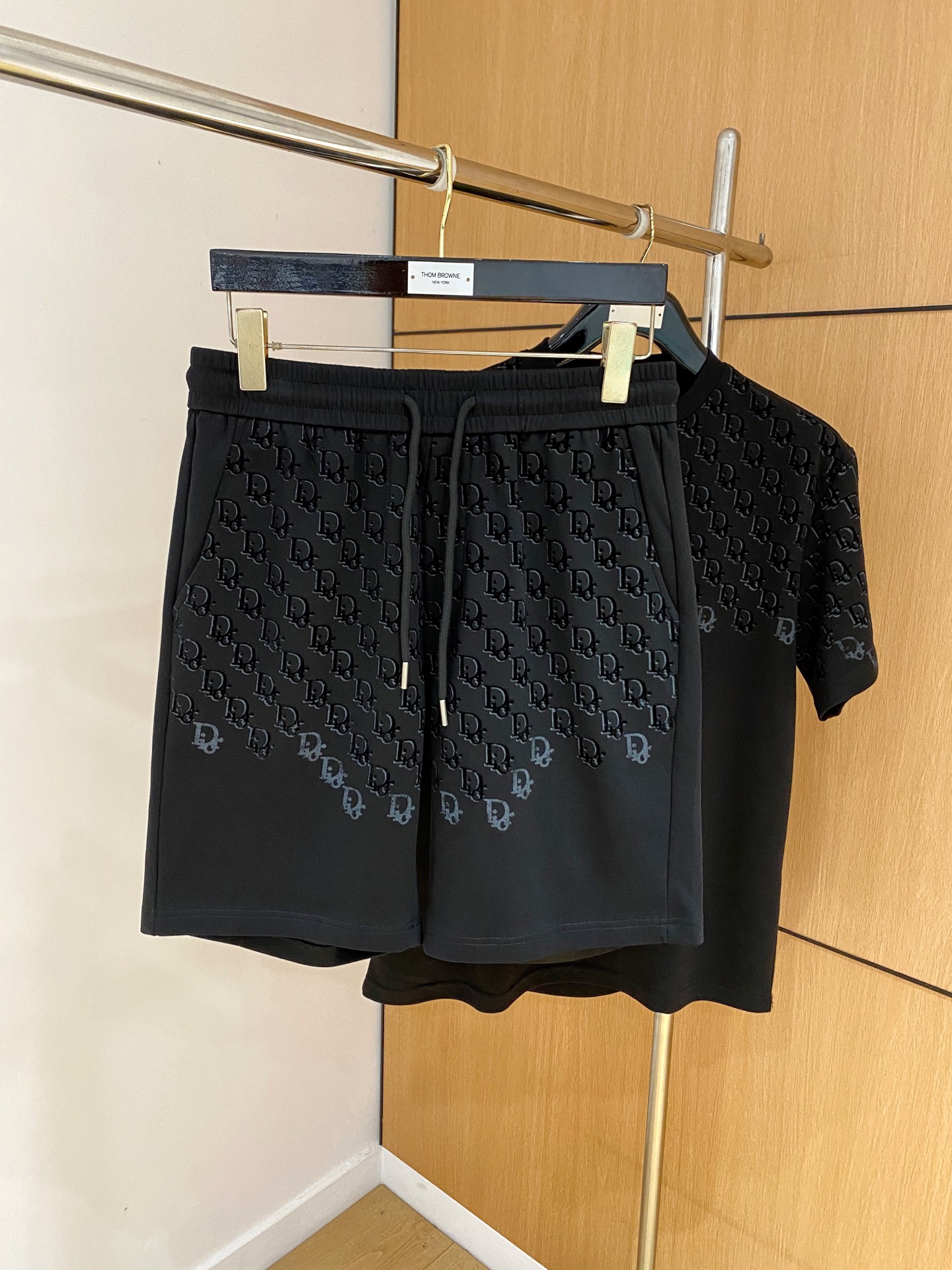 Dior Gradient D Logo T-shirt Shorts Set