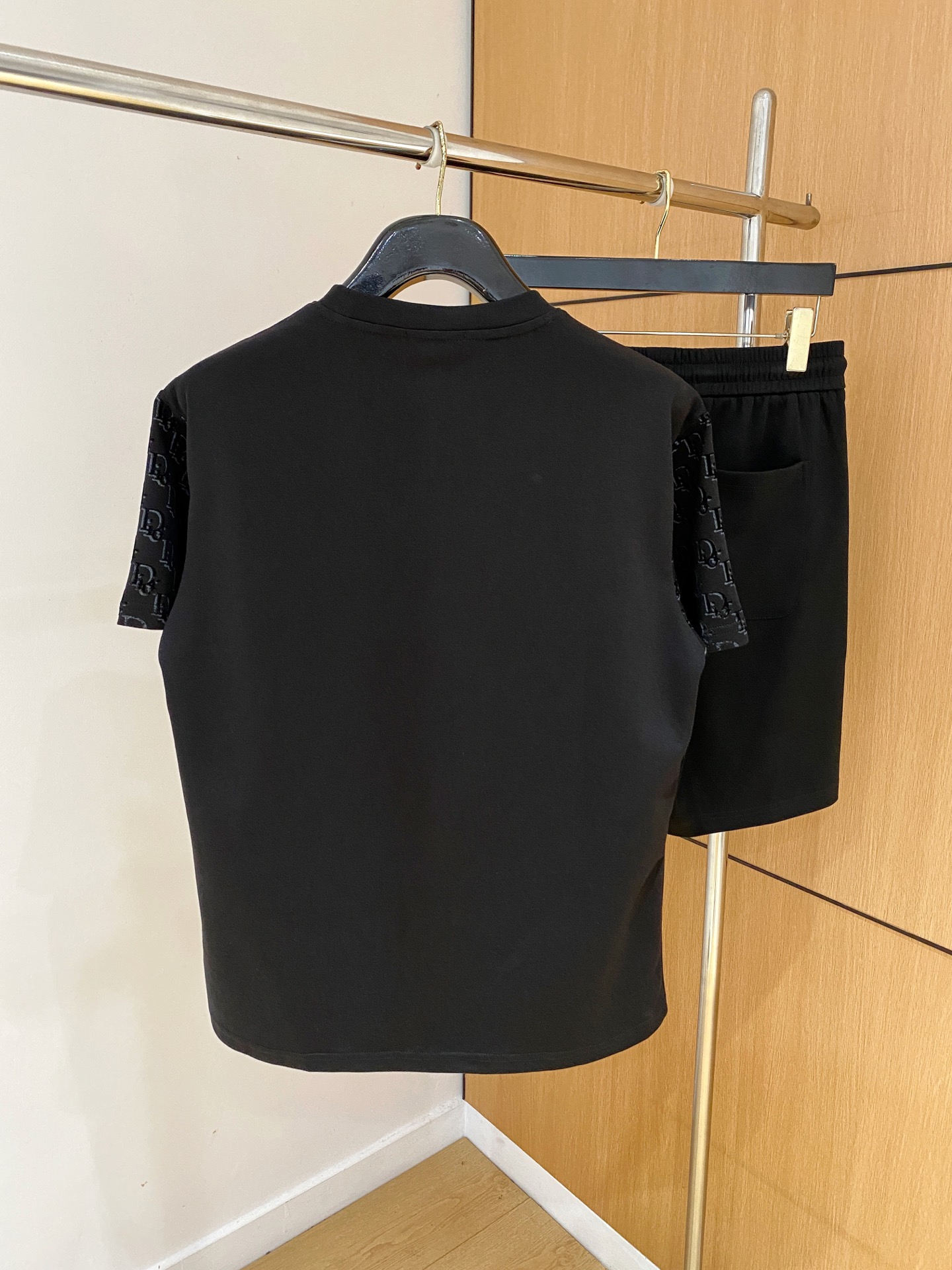 Dior Gradient D Logo T-shirt Shorts Set