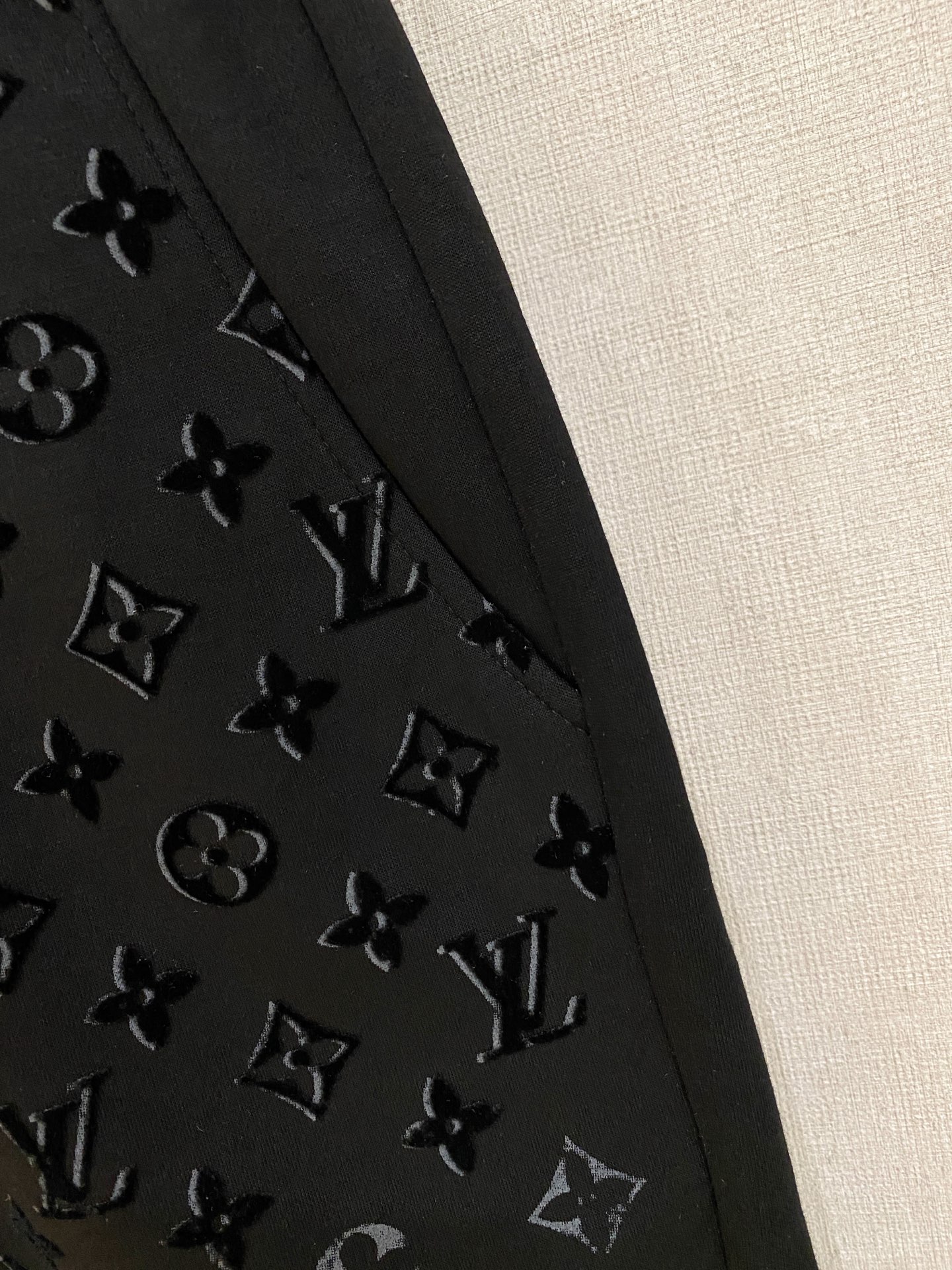 LV Black Gradient Monogram Tee Shorts Set