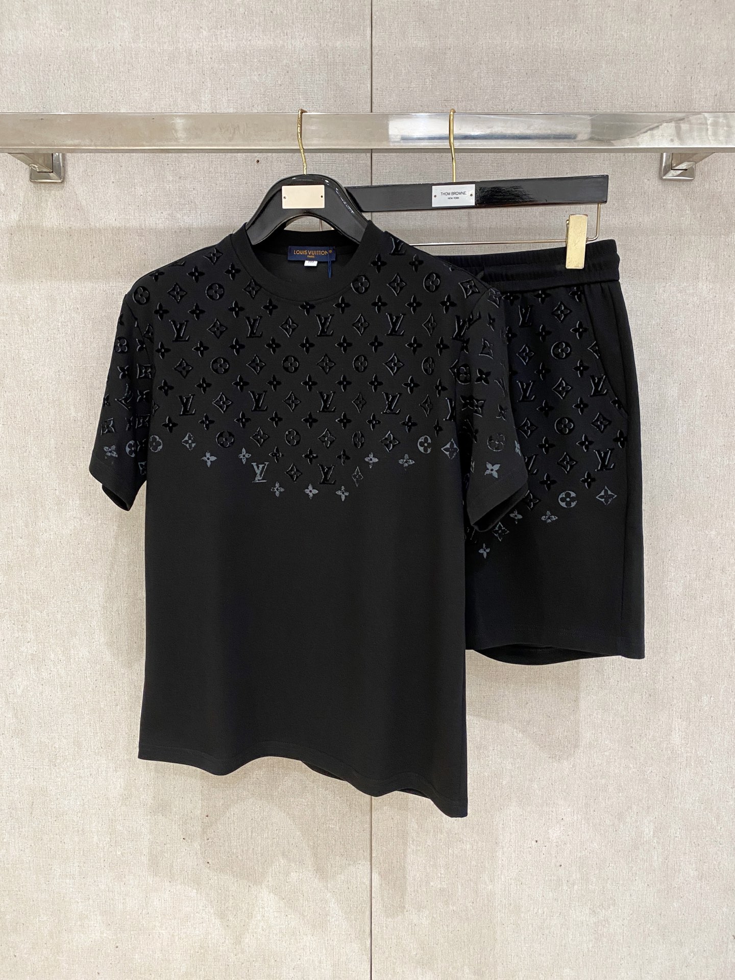 LV Black Gradient Monogram Tee Shorts Set