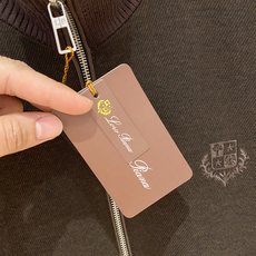 高级货 <醋酸羊毛面料> (整套不拆) 26秋冬最新款式 专柜官网同步发售!辅料全部原版定制出品,贸易公司真品订单。高级 高级货 <醋酸羊毛面料> (整套不拆) 26秋冬最新款式 专柜官网同步发售!辅料全部原版定制出品,贸易公司真品订单。高级