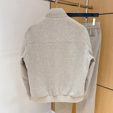 高级货 <醋酸羊毛面料> (整套不拆) 26秋冬最新款式 专柜官网同步发售!辅料全部原版定制出品,贸易公司真品订单。高级 高级货 <醋酸羊毛面料> (整套不拆) 26秋冬最新款式 专柜官网同步发售!辅料全部原版定制出品,贸易公司真品订单。高级