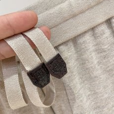 高级货 <醋酸羊毛面料> (整套不拆) 26秋冬最新款式 专柜官网同步发售!辅料全部原版定制出品,贸易公司真品订单。高级 高级货 <醋酸羊毛面料> (整套不拆) 26秋冬最新款式 专柜官网同步发售!辅料全部原版定制出品,贸易公司真品订单。高级