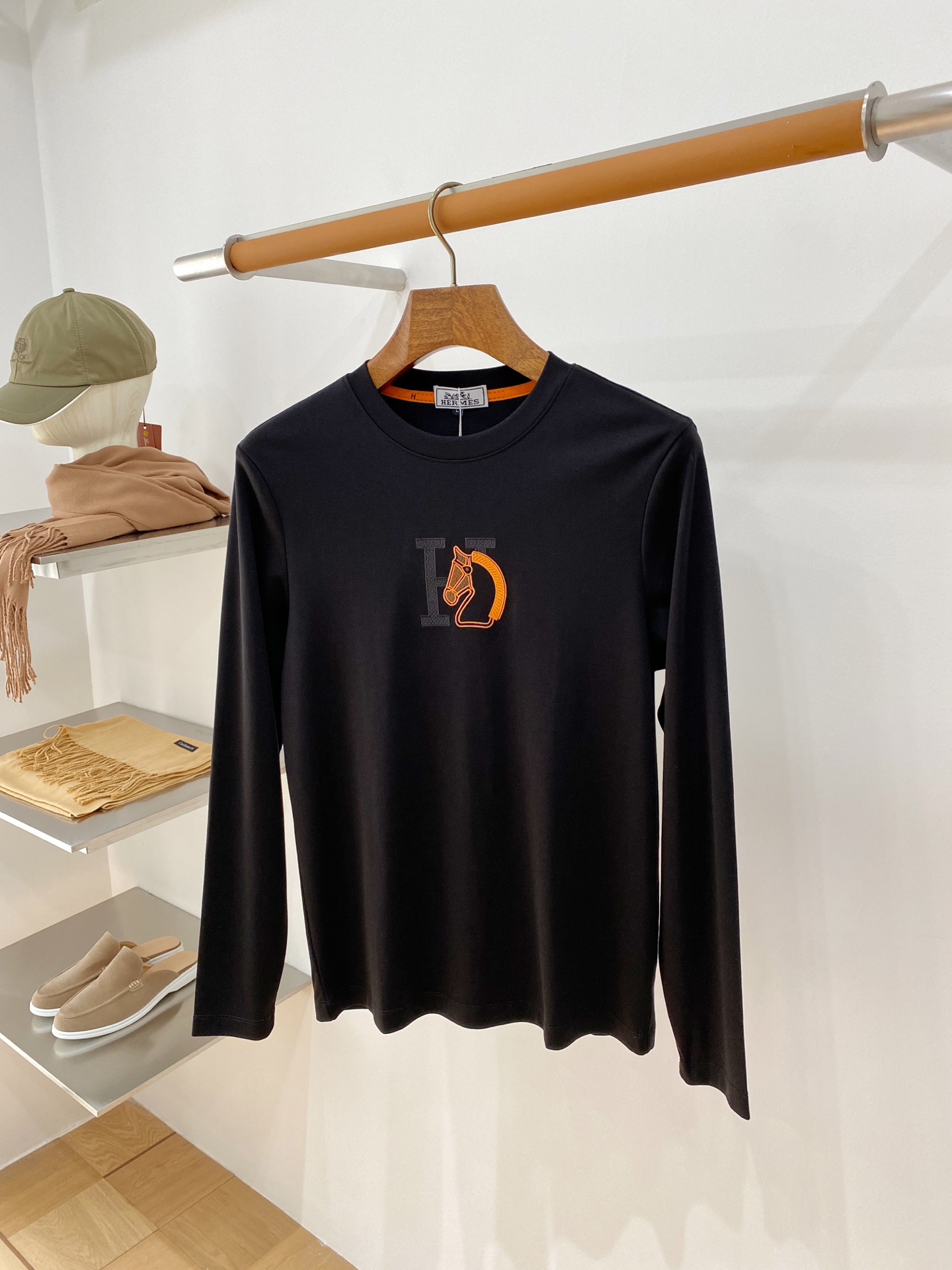 Hermes Black Horse Logo Long Sleeve Top