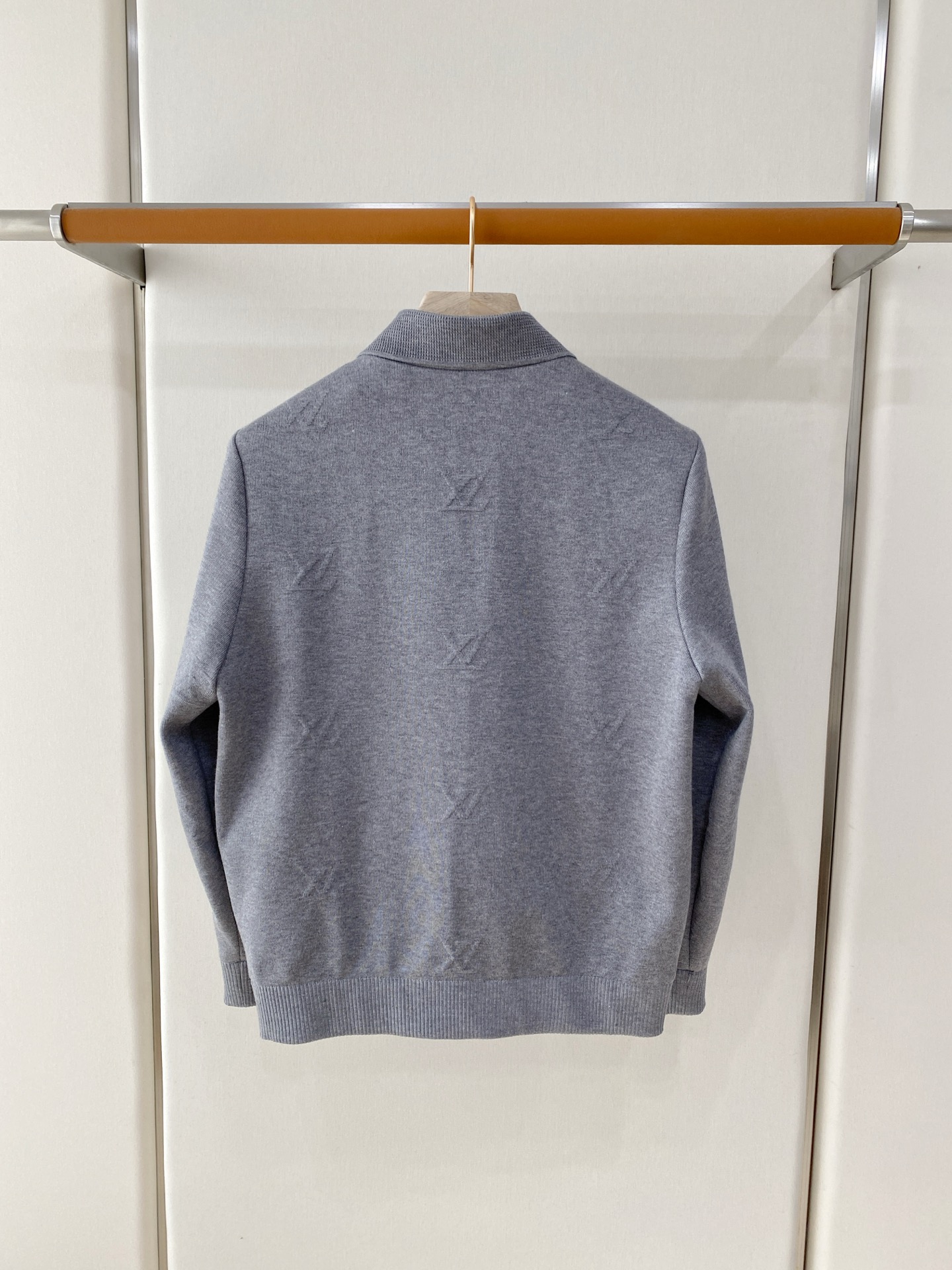 主推爆款🔥🔥LV# 翻领针织夹克外套 独家首发秋冬新品🆕🆕路易威登官网最新设计款、 2026官网专柜同步在售系列‼️顶 主推爆款🔥🔥LV# 翻领针织夹克外套 独家首发秋冬新品🆕🆕路易威登官网最新设计款、 2026官网专柜同步在售系列‼️顶