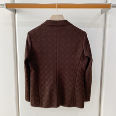 主推爆款🔥🔥Valentino# 针织便西外套 独家首发秋冬新品🆕🆕华伦天奴官网最新设计款、 2026官网专柜同步在售 主推爆款🔥🔥Valentino# 针织便西外套 独家首发秋冬新品🆕🆕华伦天奴官网最新设计款、 2026官网专柜同步在售