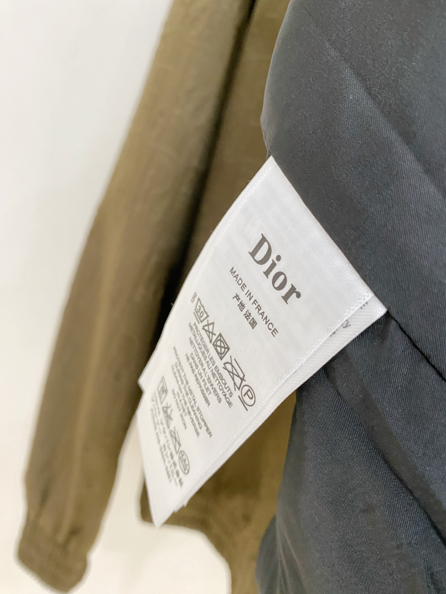主推爆款🔥🔥DIOR# 立领满印压花夹克外套 独家首发秋冬新品🆕🆕迪奥官网最新设计款、 2026官网专柜同步在售系列‼ 主推爆款🔥🔥DIOR# 立领满印压花夹克外套 独家首发秋冬新品🆕🆕迪奥官网最新设计款、 2026官网专柜同步在售系列‼