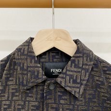 主推爆款🔥🔥FENDI# 满身提花牛仔夹克 独家首发秋冬新品🆕🆕芬迪官网最新设计款、 2026官网专柜同步在售系列‼️ 主推爆款🔥🔥FENDI# 满身提花牛仔夹克 独家首发秋冬新品🆕🆕芬迪官网最新设计款、 2026官网专柜同步在售系列‼️