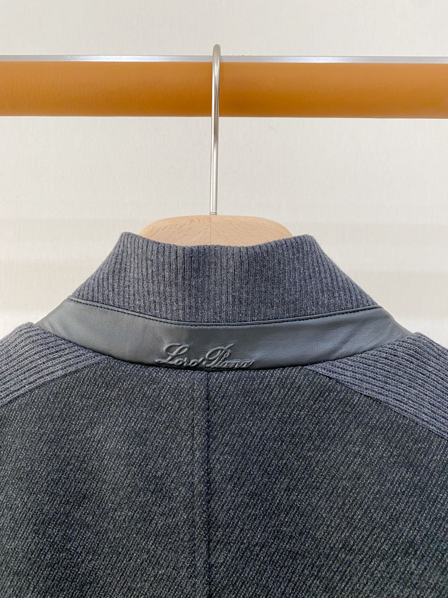 主推爆款🔥🔥Loro Piana# 羊毛针织拼接羽绒服 独家首发秋冬新品🆕🆕诺悠翩雅官网最新设计款、 2026官网专柜 主推爆款🔥🔥Loro Piana# 羊毛针织拼接羽绒服 独家首发秋冬新品🆕🆕诺悠翩雅官网最新设计款、 2026官网专柜