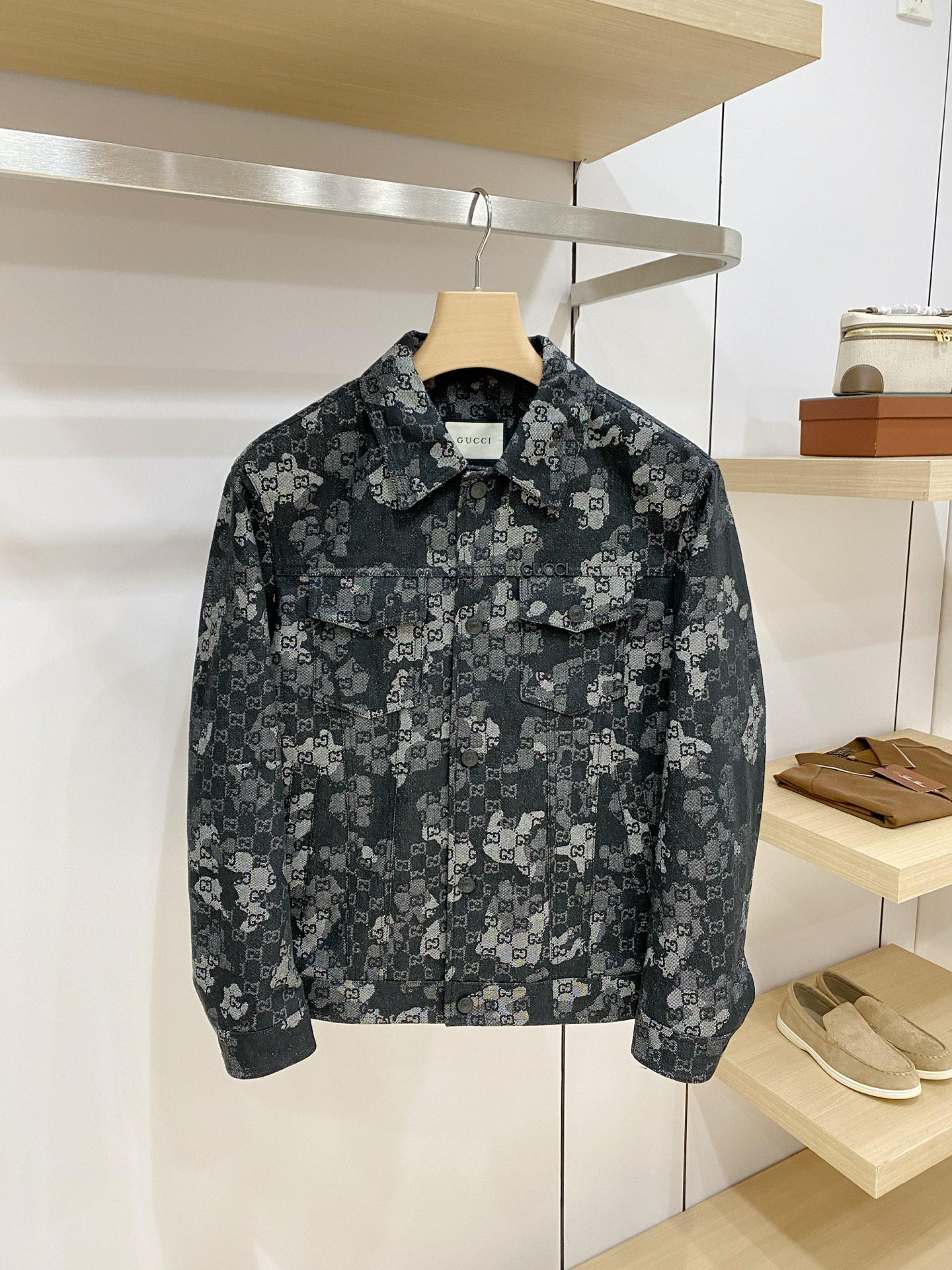 Gucci Dark Green Floral Button Jacket