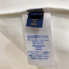 Louis Vuitton 路易威登 2026FW秋冬新款LVM字母刺绣长袖T恤✨ 高支舒适亲肤面料,垂感顺滑,上身透气 Louis Vuitton 路易威登 2026FW秋冬新款LVM字母刺绣长袖T恤✨ 高支舒适亲肤面料,垂感顺滑,上身透气