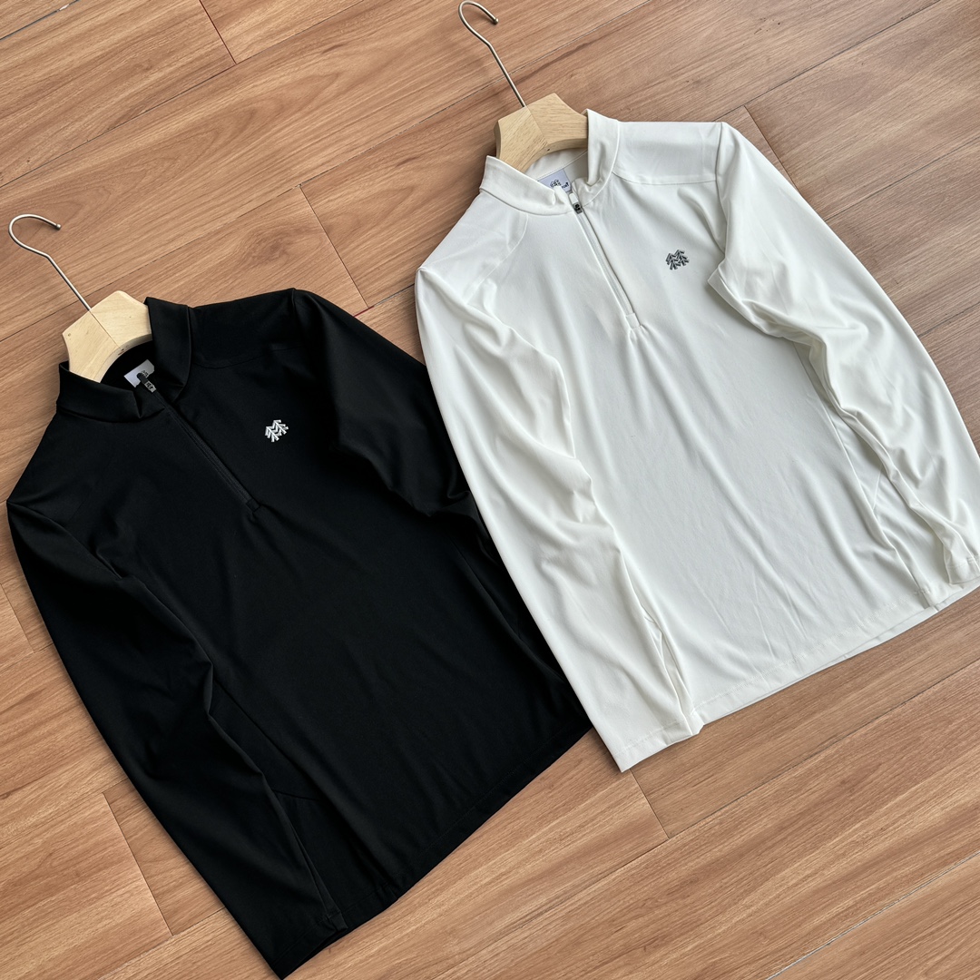 发120💰！kl女款打底衫女士户外休闲衣女款内搭微拉绒半拉链长袖T恤 半拉链户外运动长袖T恤，贸易公司渠道订单！高科技弹力运动面料，贴身穿着肤感软糯舒适！肩部侧边腰部多处裁剪拼接，上身贴合度完美，版型炒鸡显瘦遮肉，宽肩厚背的客户也可以闭眼入！做工细节处理很精致！这款为夏秋冬换季时节户外运动穿着设计的经典半拉链T恤，采用ISPO推荐S.FUNCTIONAL专业环保运动面料高度弹力，为运动时提供优秀的拉伸性和亲肤性，吸湿速干性能，确保穿着者拥有优质的运动体验，上身舒适度高，看似修身不紧身，无论家居还是户外首选款！简约的设计，延续户外经典，订制原版面料！独一无二！手感质感都是无敌的存在！高温固色！绝对不存在掉色的问题 面料采用进口Z定织定染全新面料，布面干净，布纹清晰，柔软舒适。釆用定染无色差。环保进口材料硅胶标立体美观。辅料三标齐全，原版货就这一波，尺码标准 喜欢的姐妹们可人手一件
颜色：黑色/白色
尺码：S    M     L     XL
袖长  55   56   57     58
肩宽37     38    39     40
胸围88     93    98     103
衣长59    60     61      62