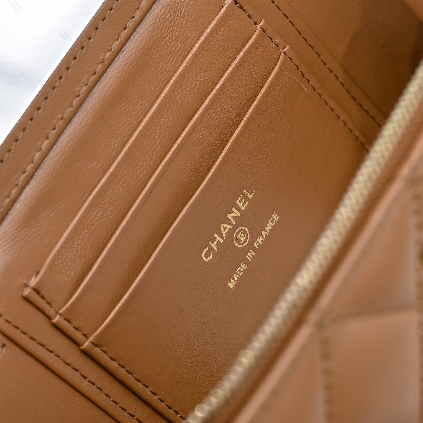 Chanel Style Leather Bag style reference detail image 8 from source 776537