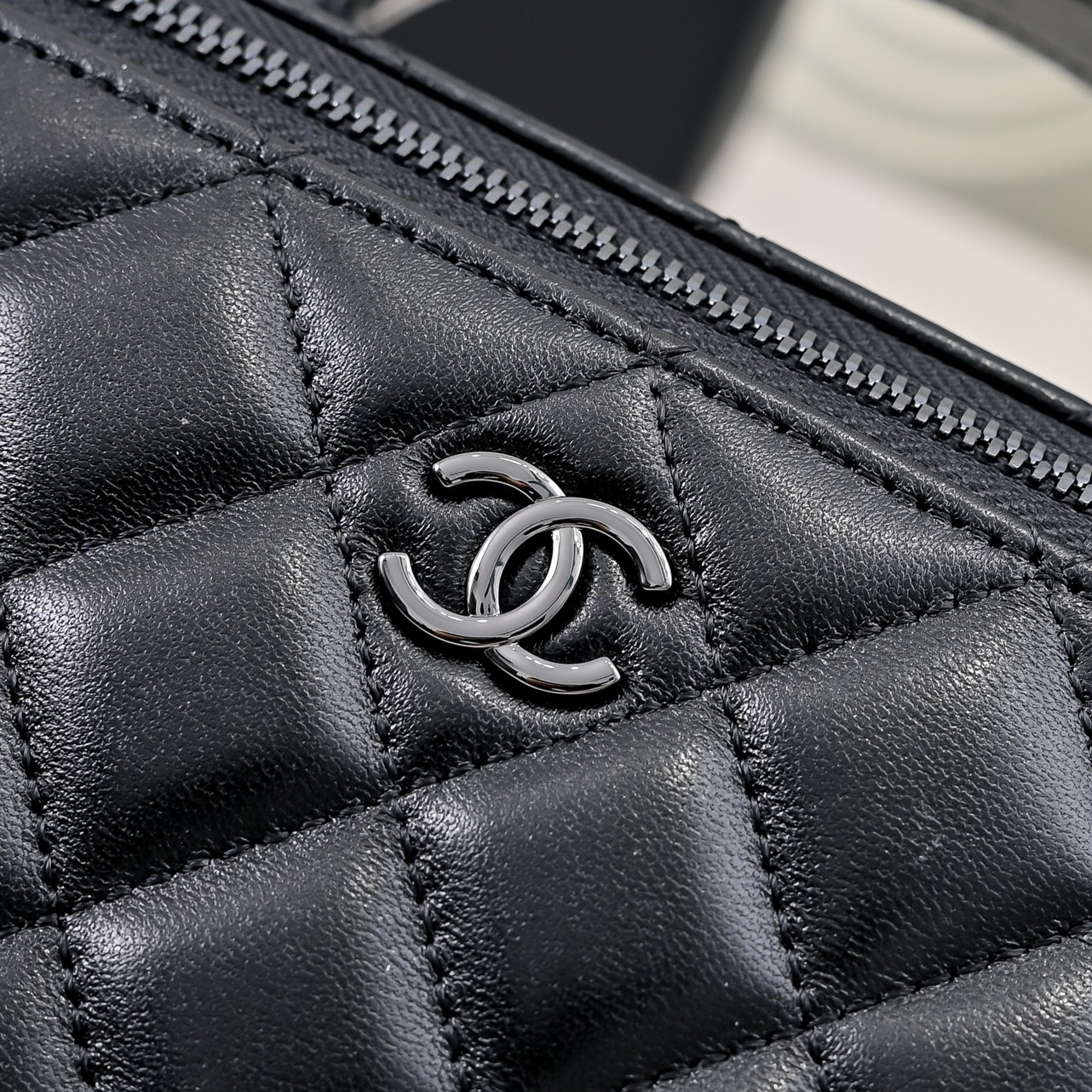 Chanel Style Leather Bag style reference detail image 6 from source 776534