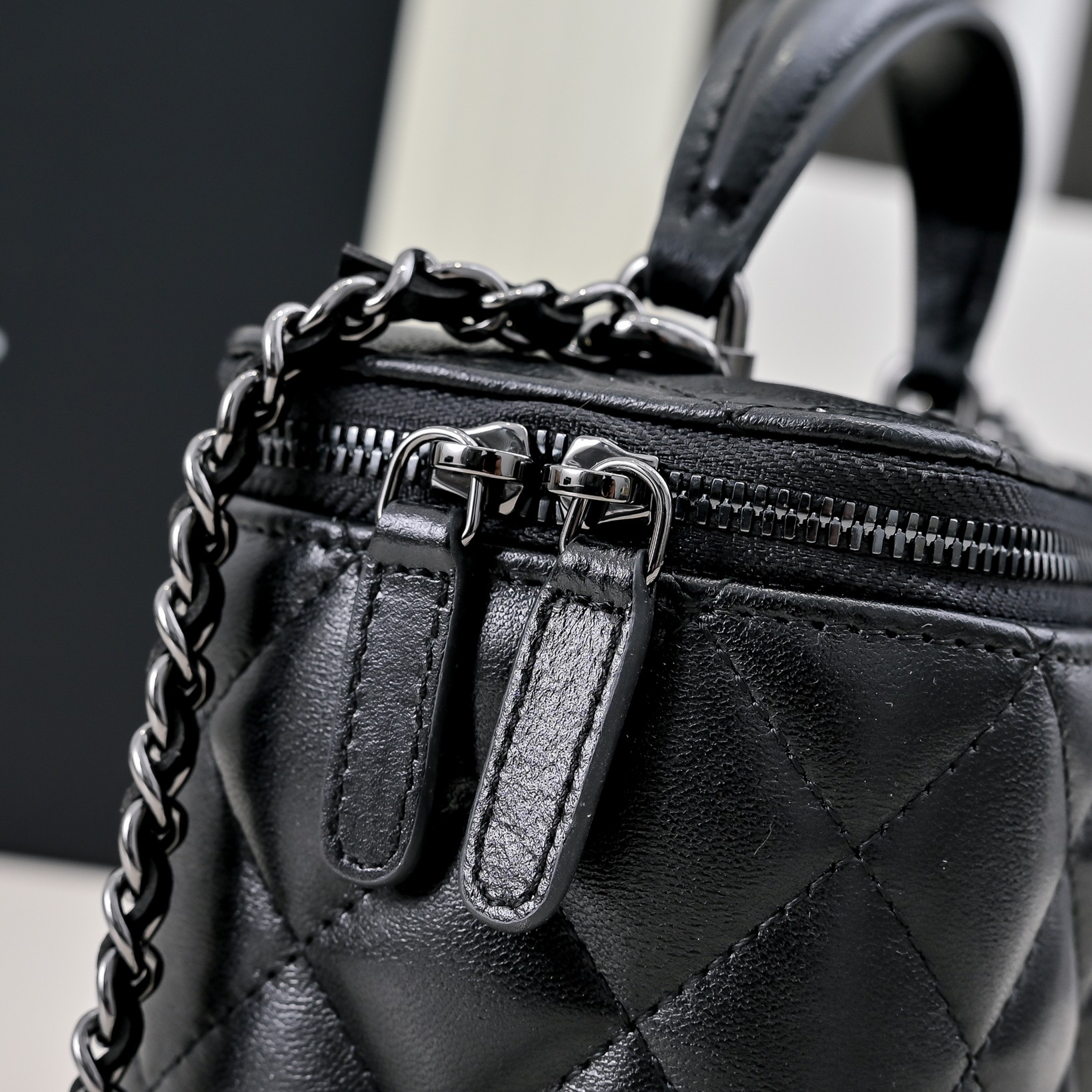 Chanel Style Leather Bag style reference detail image 5 from source 776534