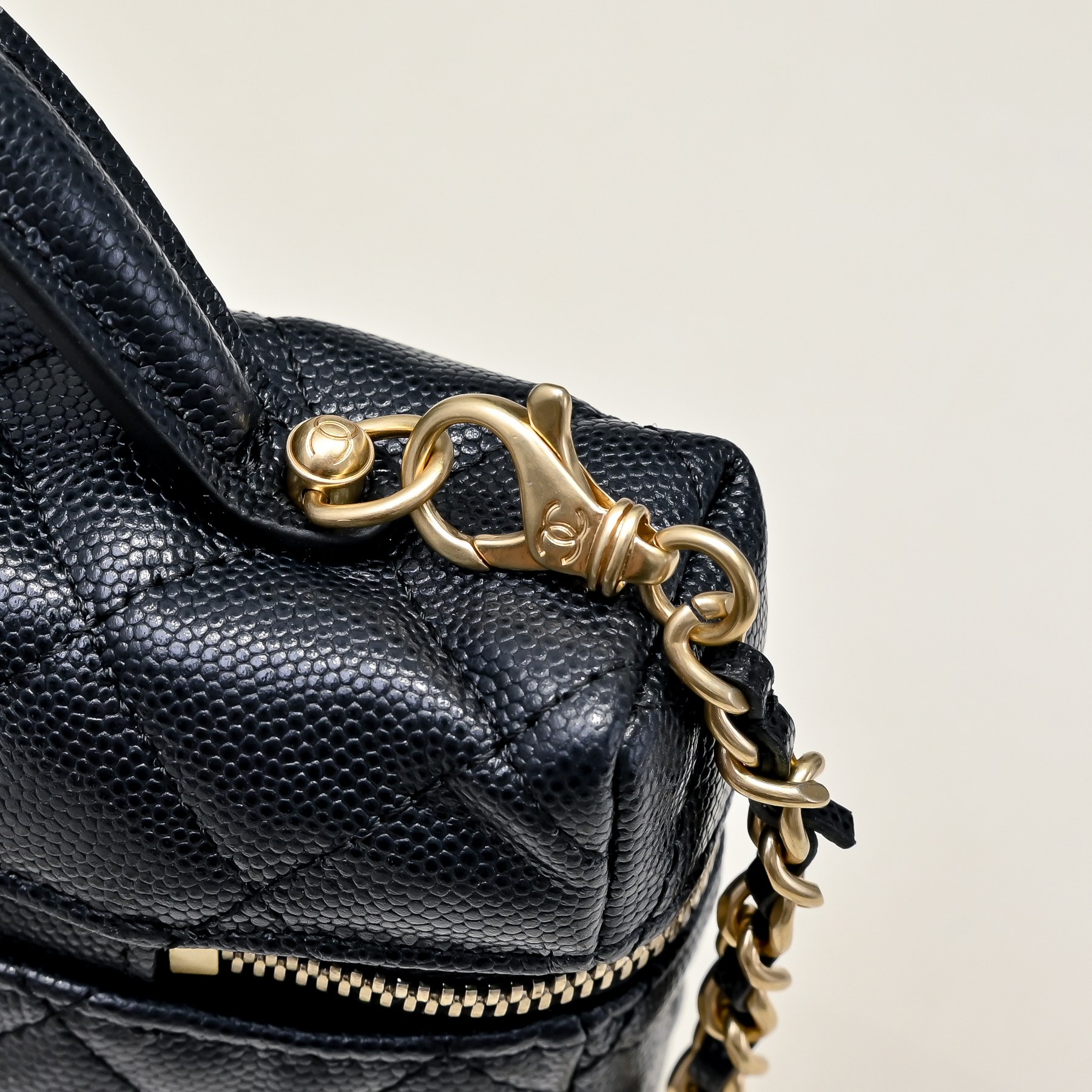Chanel Style Leather Chain Bag style reference detail image 6 from source 776572
