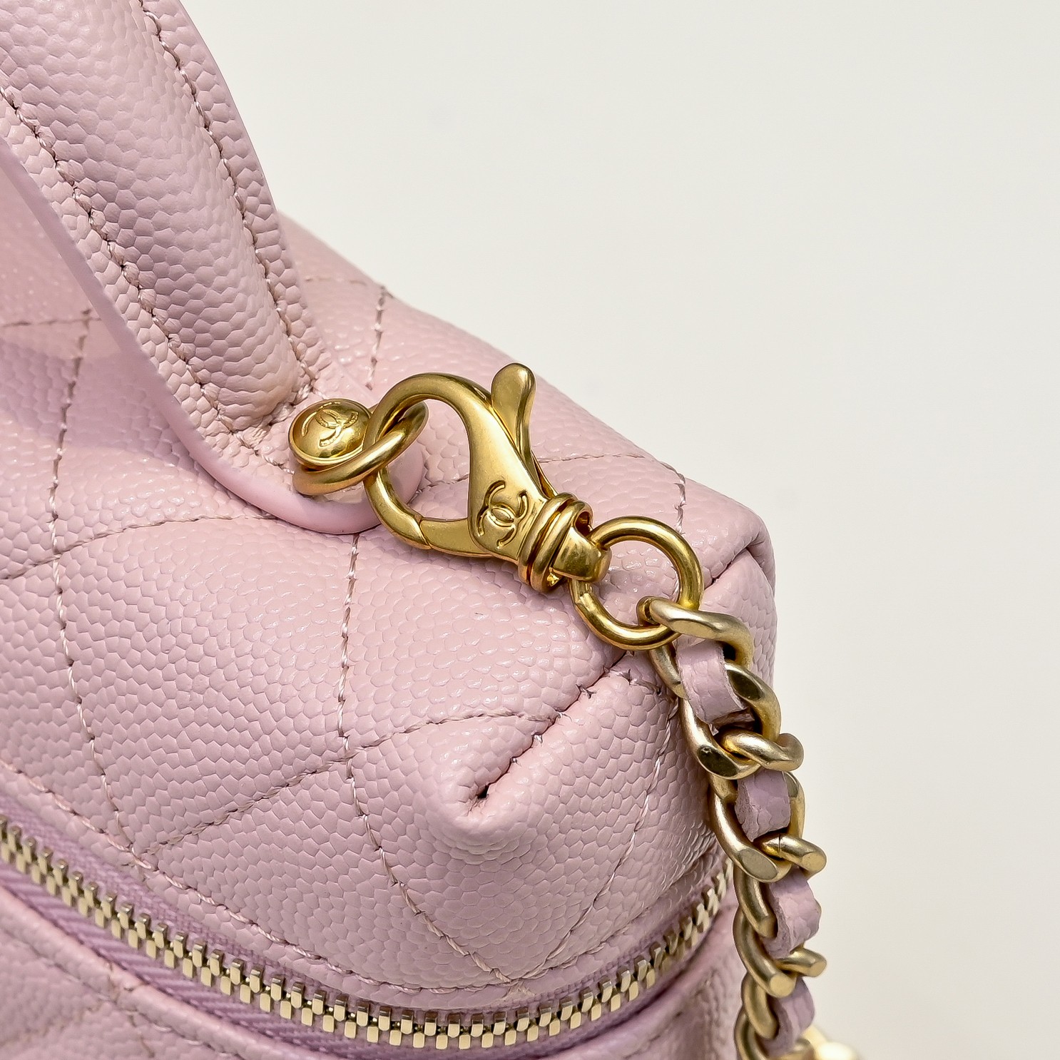 Chanel Style Leather Chain Bag style reference detail image 6 from source 776573
