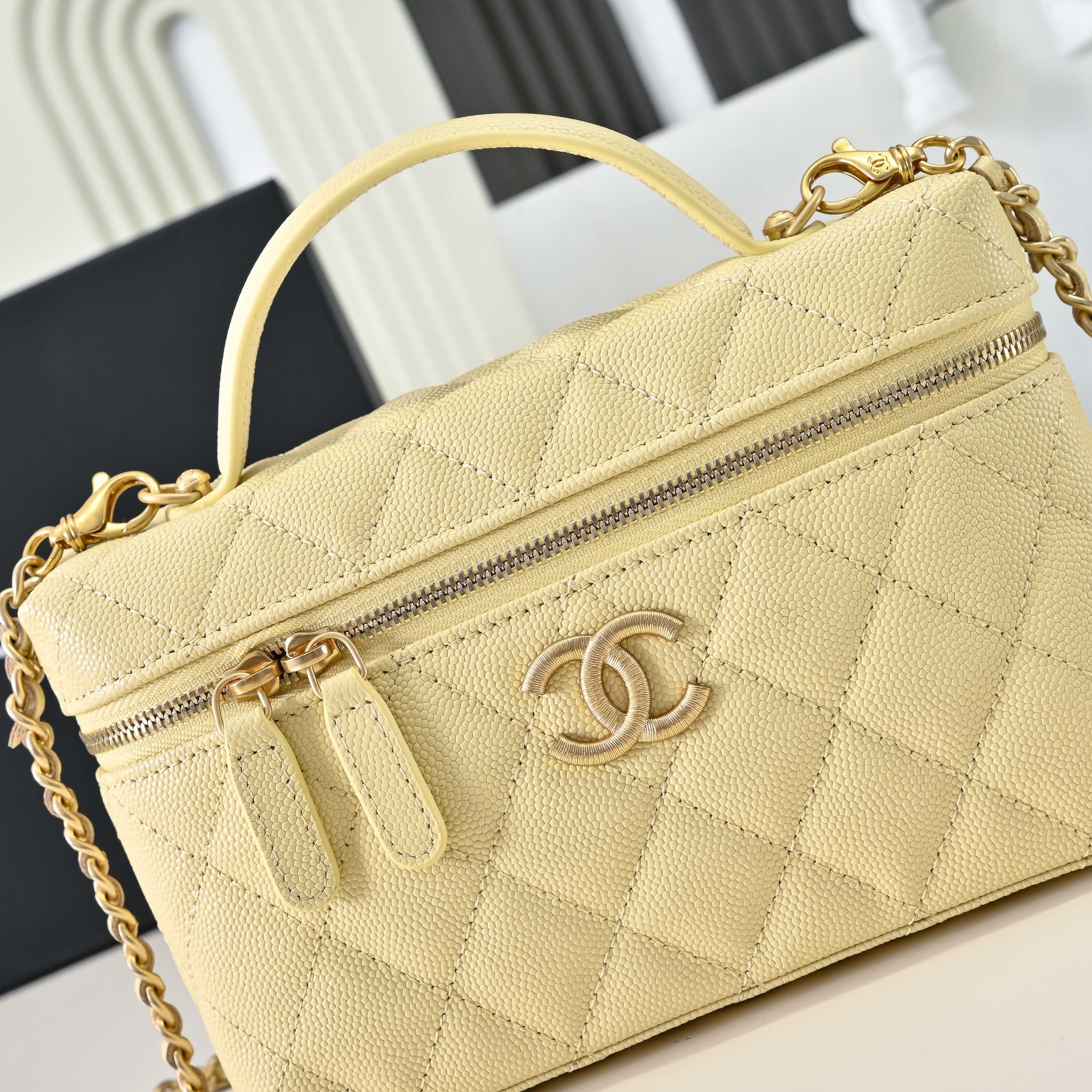 Chanel Style Leather Chain Bag style reference detail image 4 from source 776571