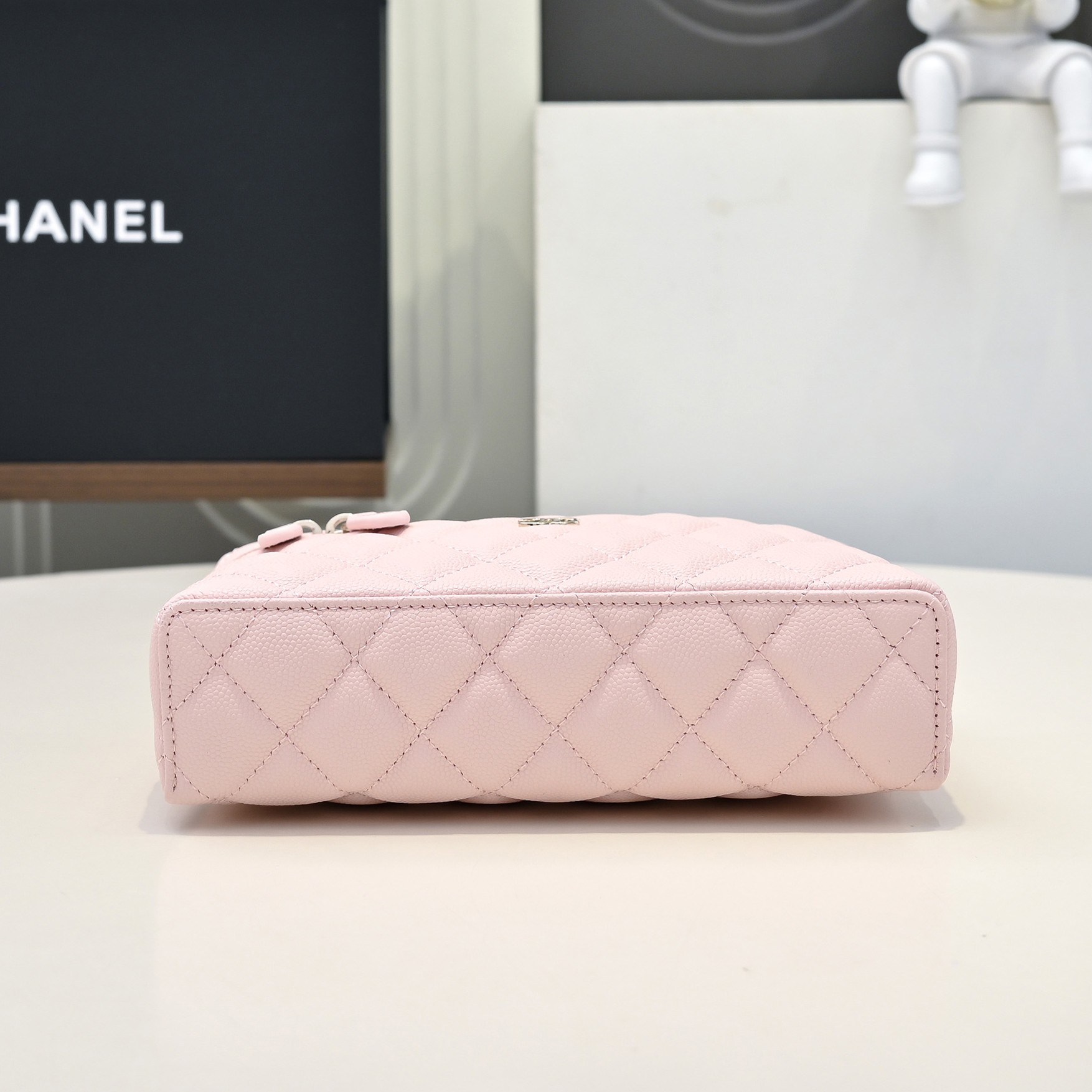 Chanel Style Leather Clutch Bags detail image 3 from source 776565