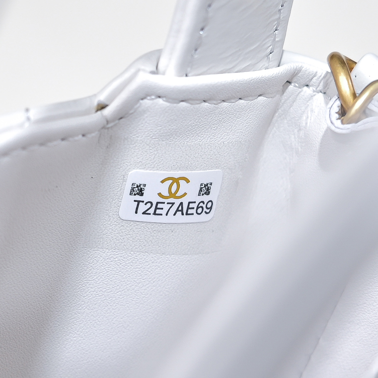 Chanel Style Leather Top Handle Bag style reference detail image 8 from source 776487