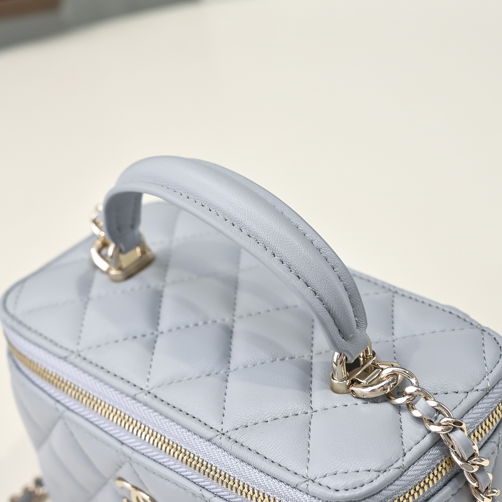 Chanel Style Leather Chain Bag style reference detail image 6 from source 776529