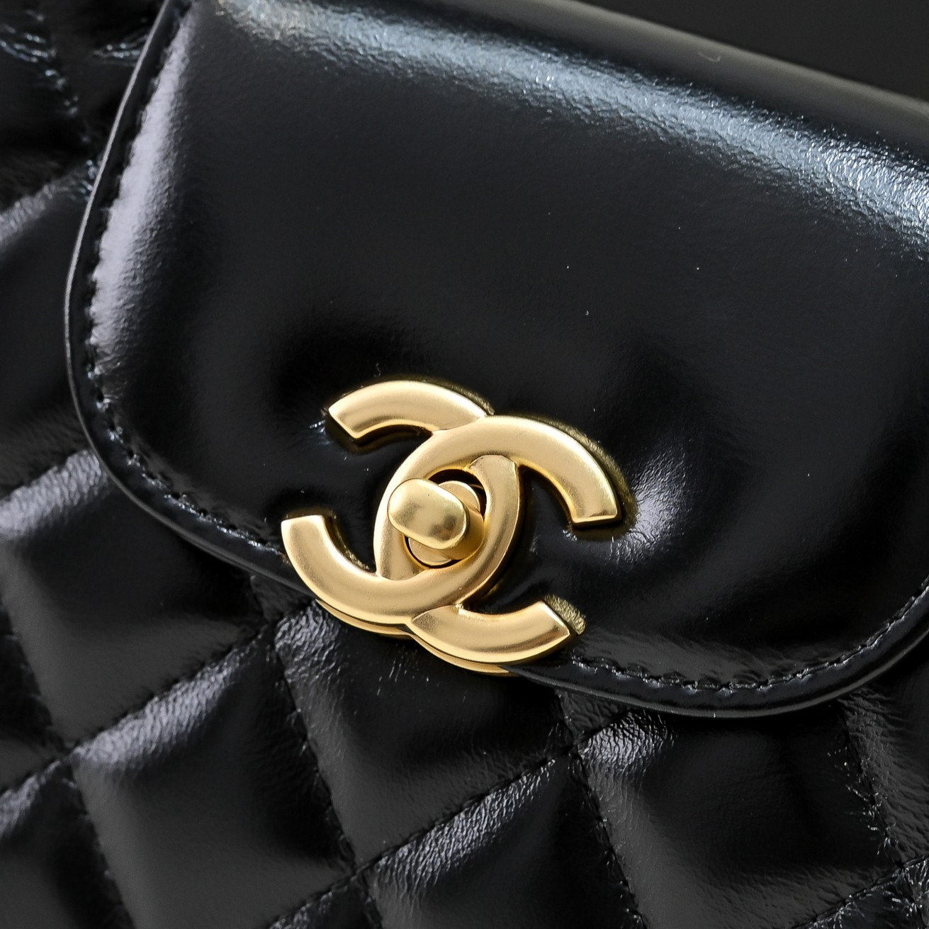 Chanel Style Wallet Bags detail image 5 from source 776497