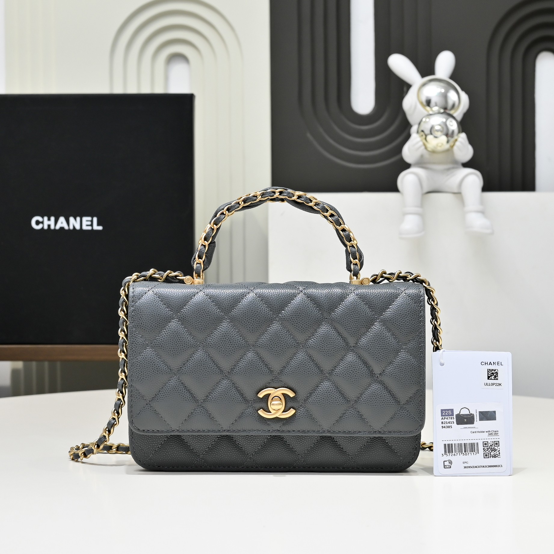 Cuero de vaca de lichi con mango tejido con logotipo de Chanel 25B cc La piel de vaca de lichi WOC es duradera y no del…