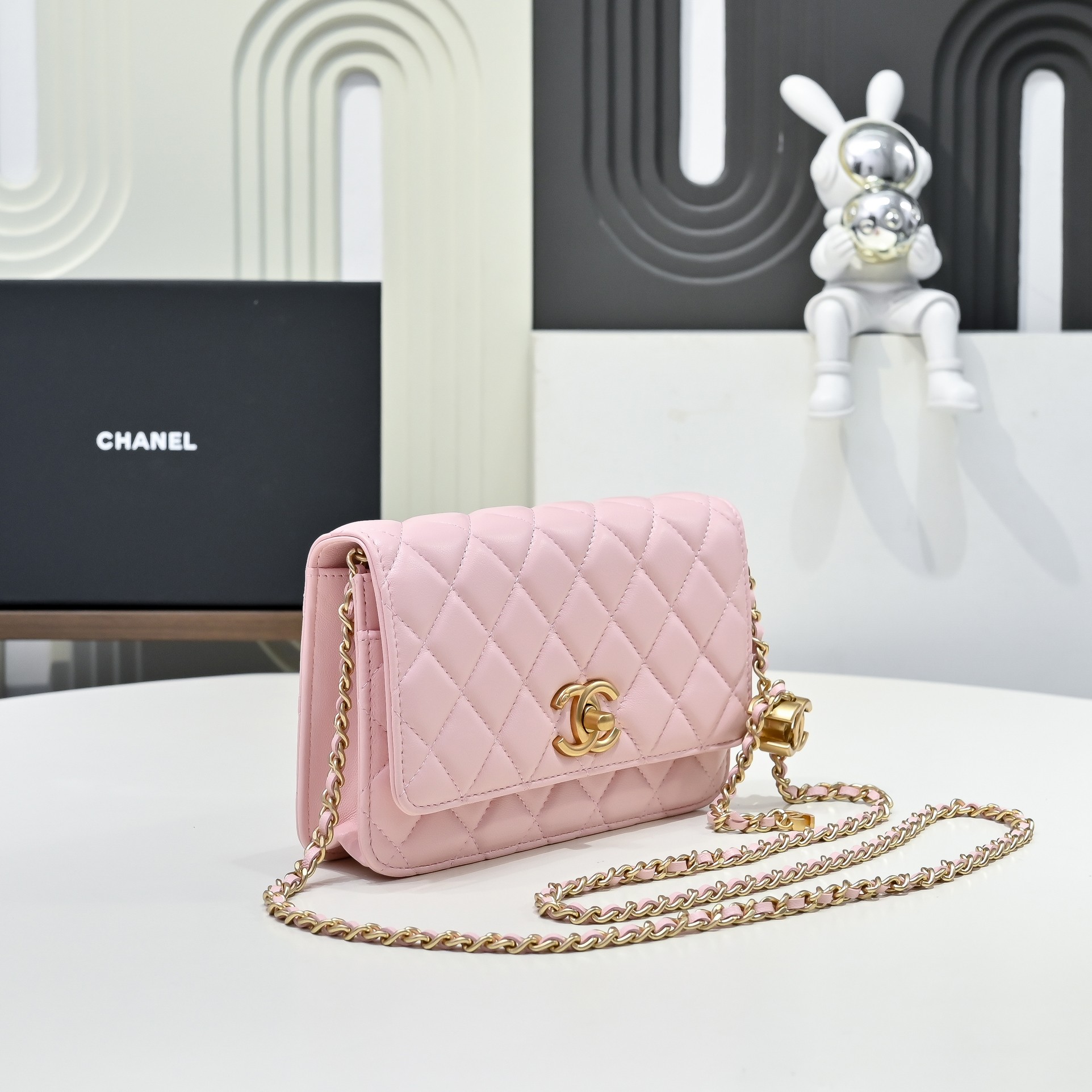 Chanel Style Leather Chain Bag style reference detail image 3 from source 776516