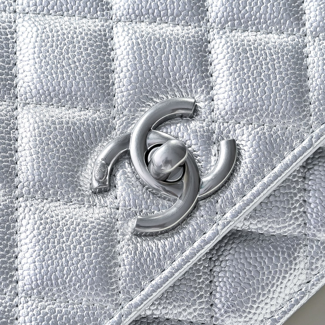 Chanel Style Leather Chain Bag style reference detail image 3 from source 776514