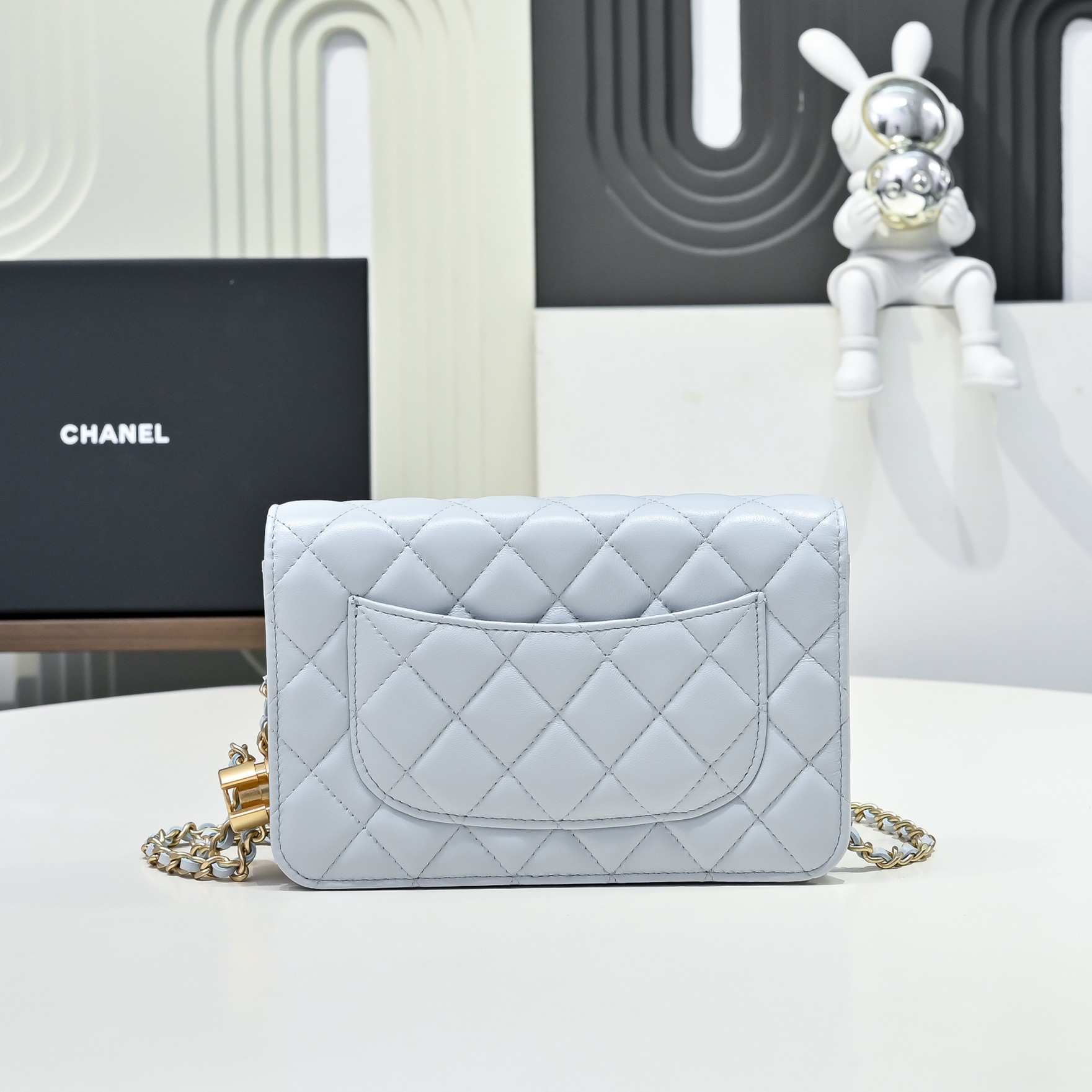 Chanel Style Leather Chain Bag style reference detail image 2 from source 776513