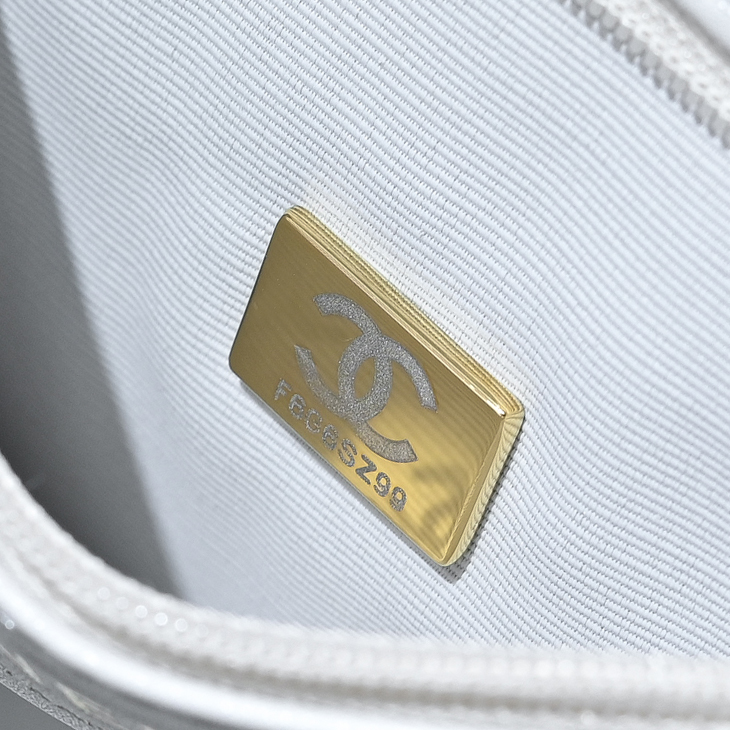 Chanel Style Grey Wallet Bags detail image 8 from source 776498