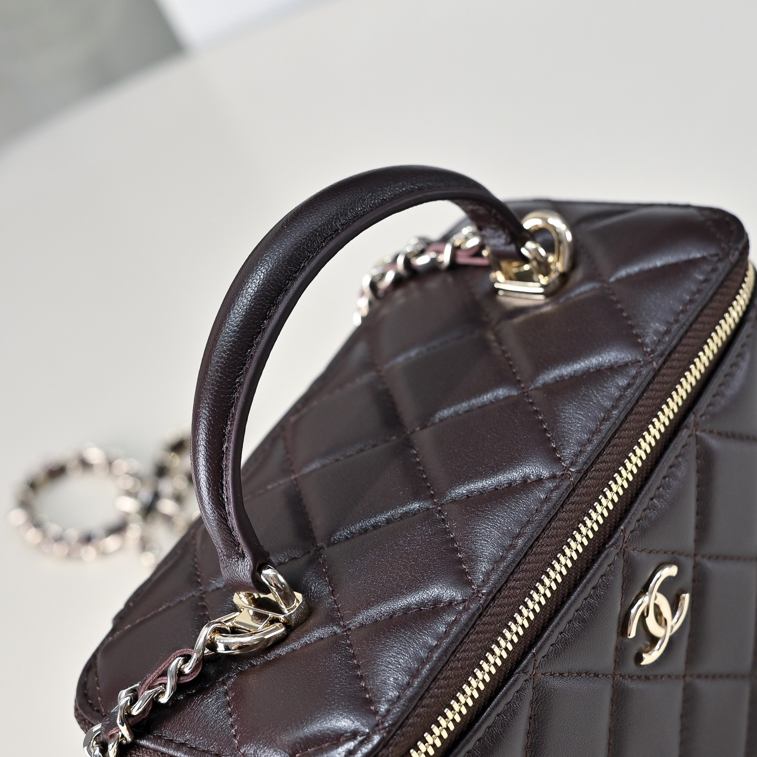 Chanel Style Leather Chain Bag style reference detail image 7 from source 776533