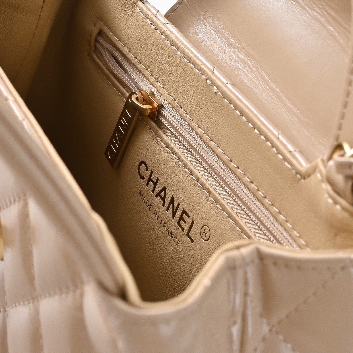 Chanel Style Beige Wallet Bags detail image 7 from source 776501