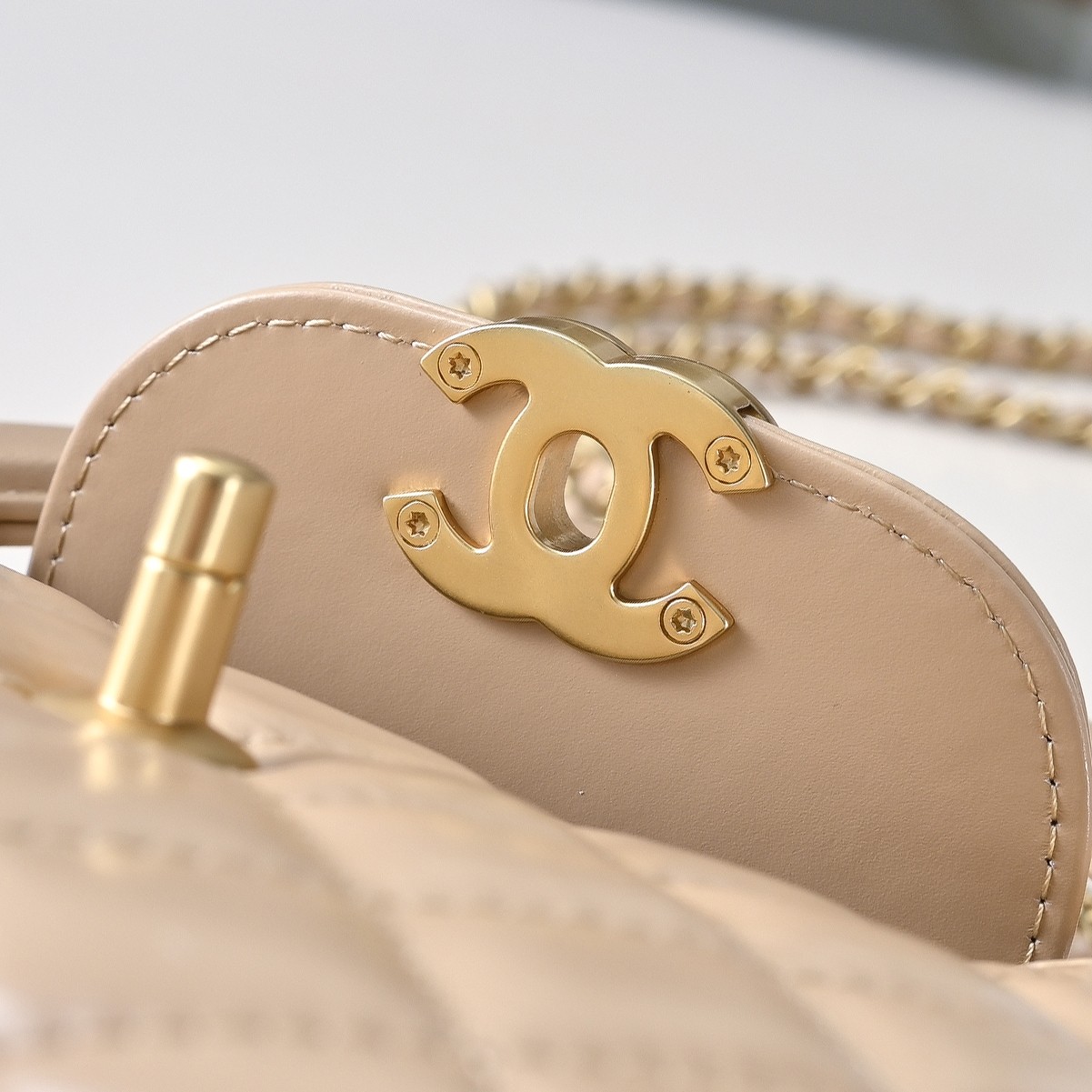 Chanel Style Beige Wallet Bags detail image 5 from source 776501