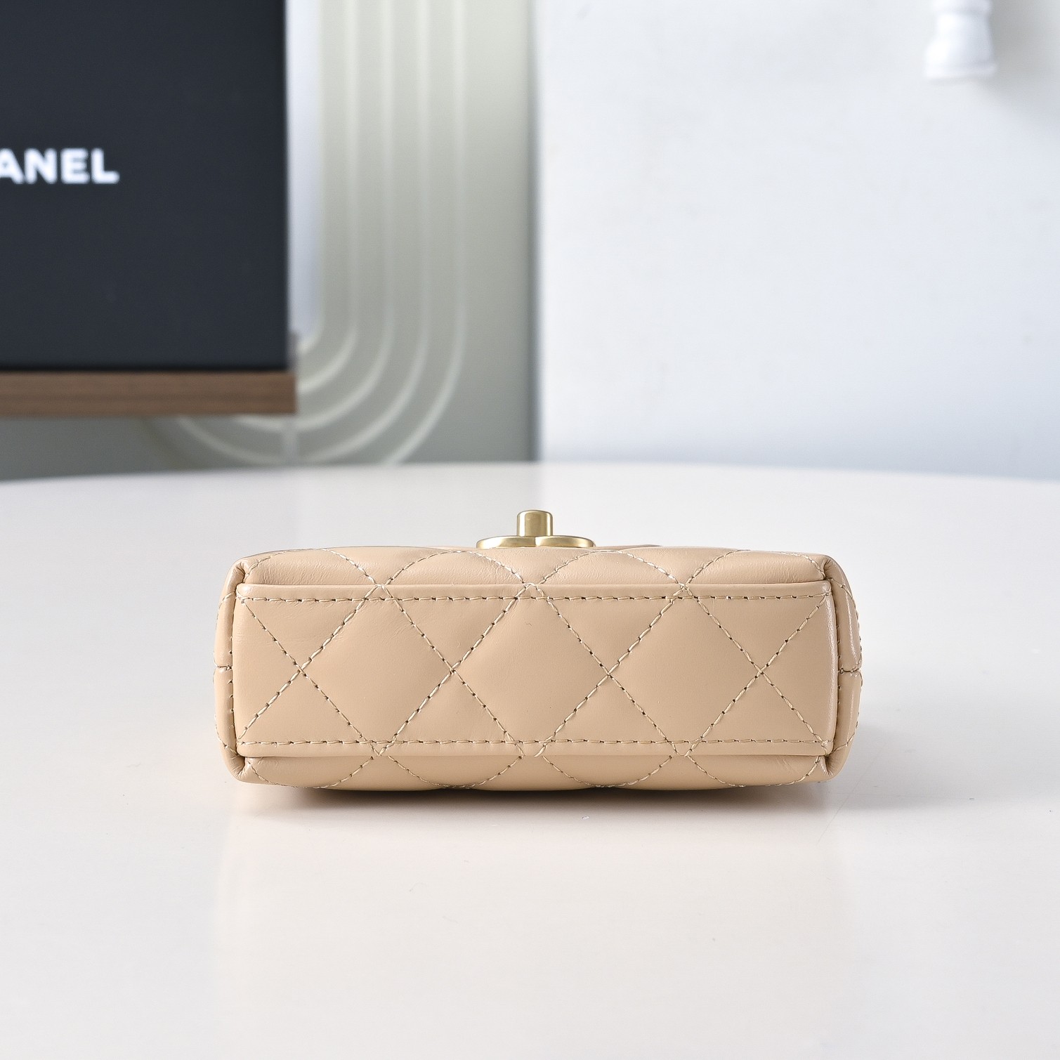 Chanel Style Beige Wallet Bags detail image 3 from source 776495