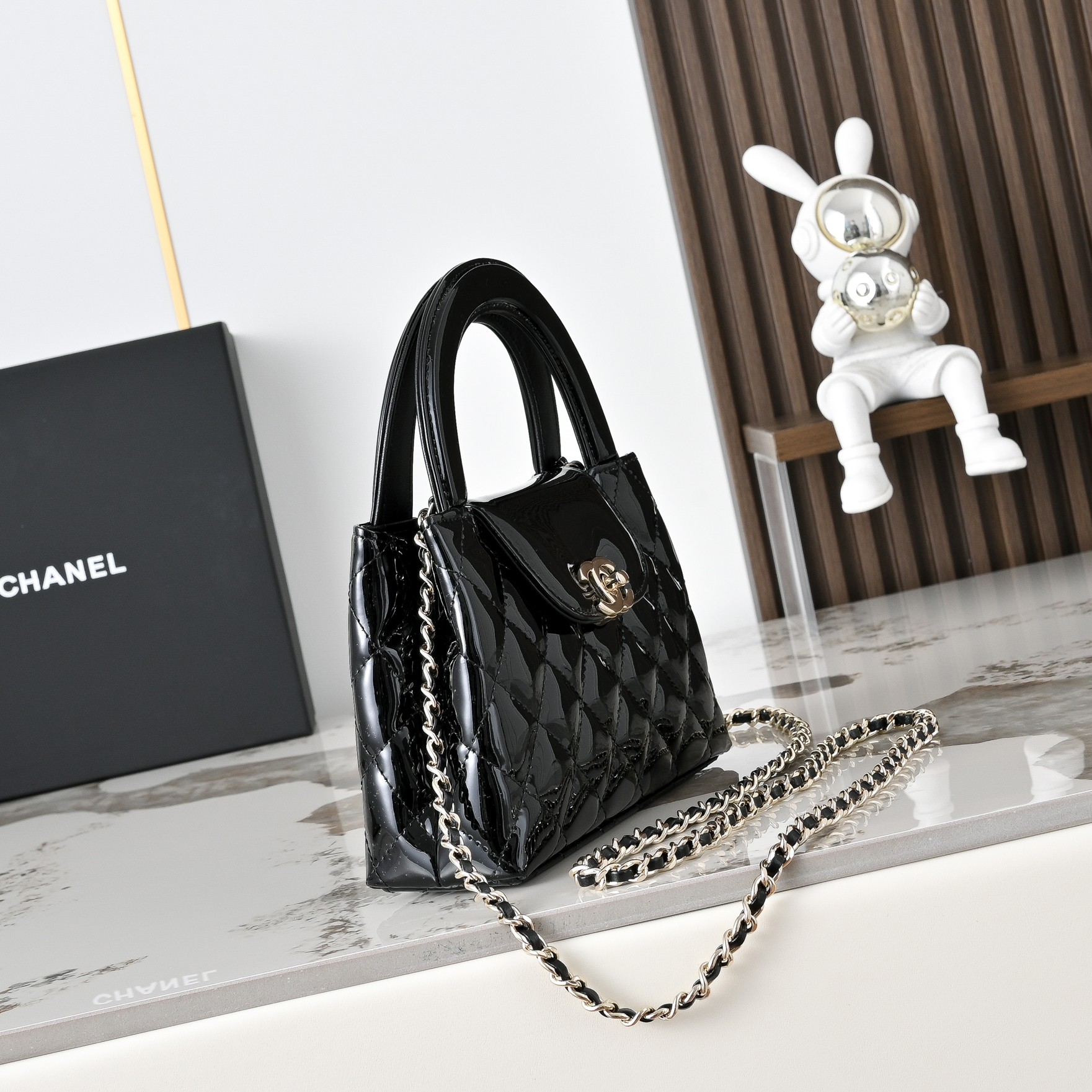Chanel Style Black Leather Wallet Bags detail image 3 from source 776504
