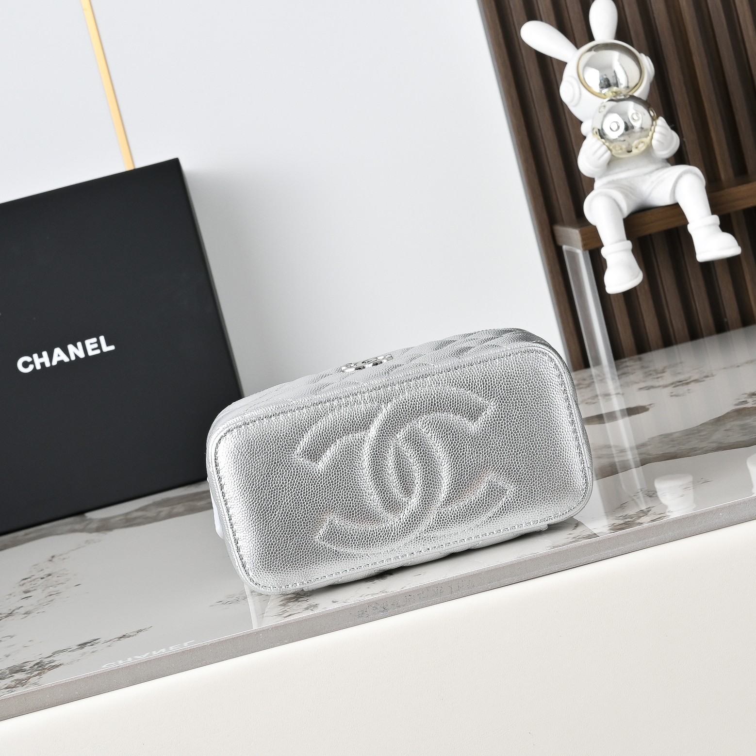 Chanel Style Leather Chain Bag style reference detail image 3 from source 776526