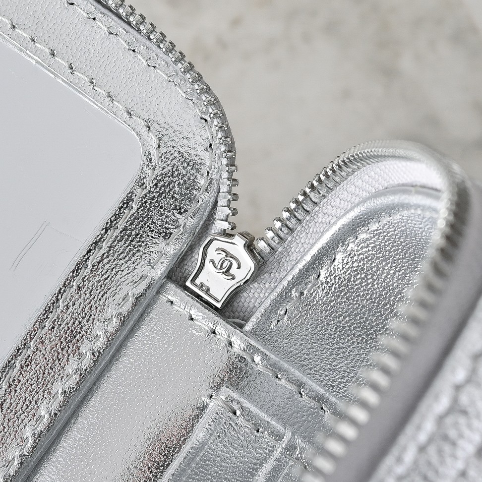 Chanel Style Leather Chain Bag style reference detail image 6 from source 776526