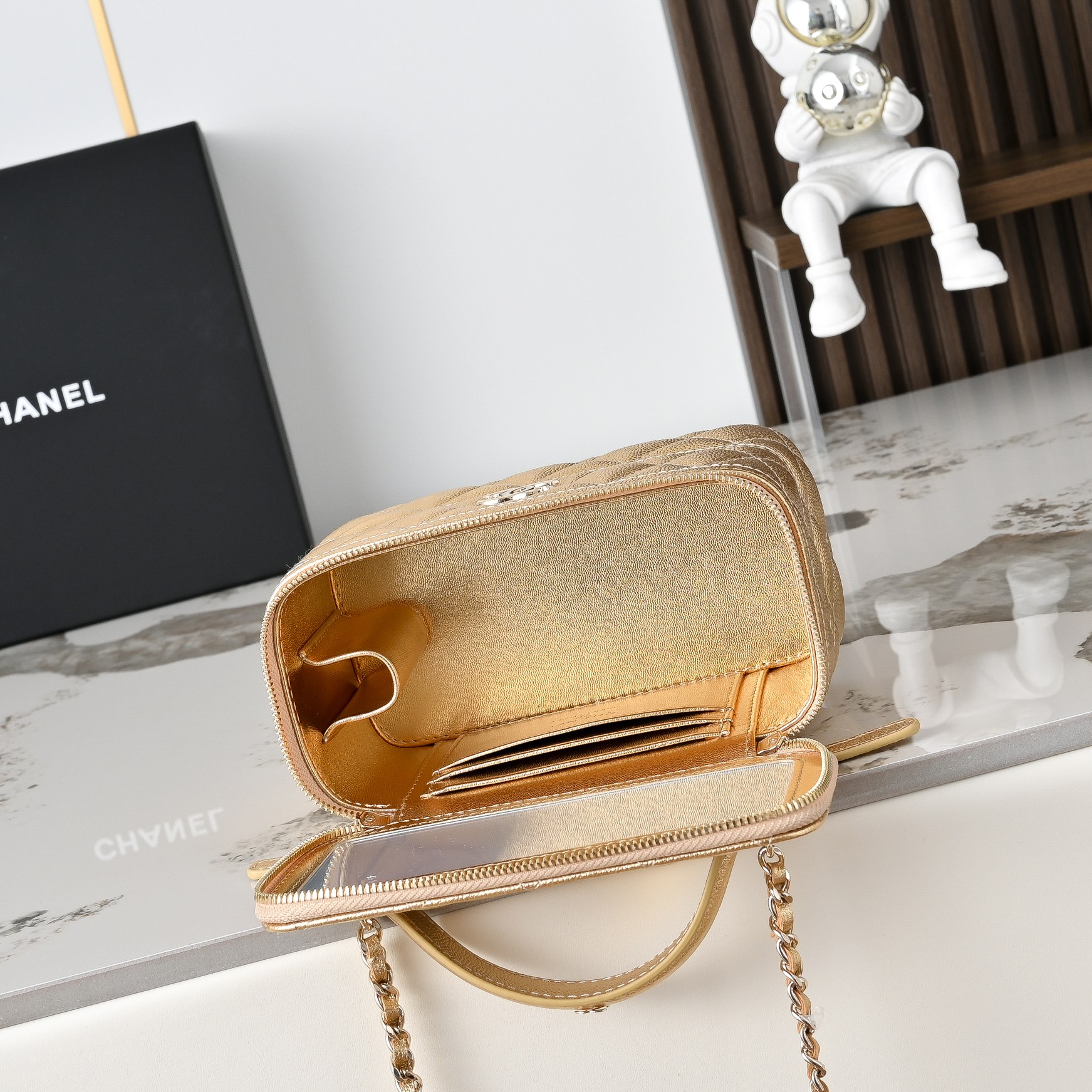Chanel Style Leather Chain Bag style reference detail image 6 from source 776527