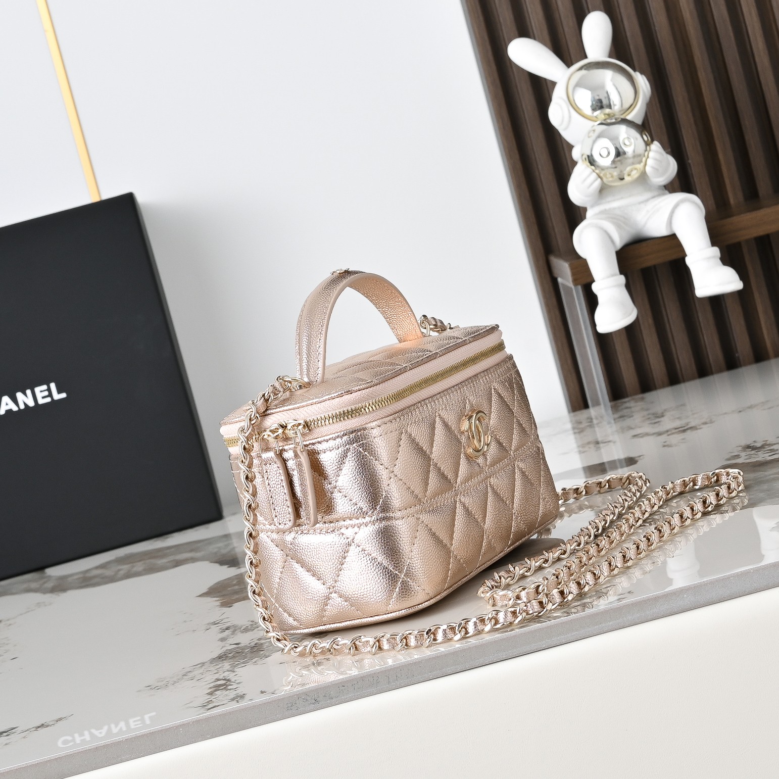 Chanel Style Leather Chain Bag style reference detail image 2 from source 776528