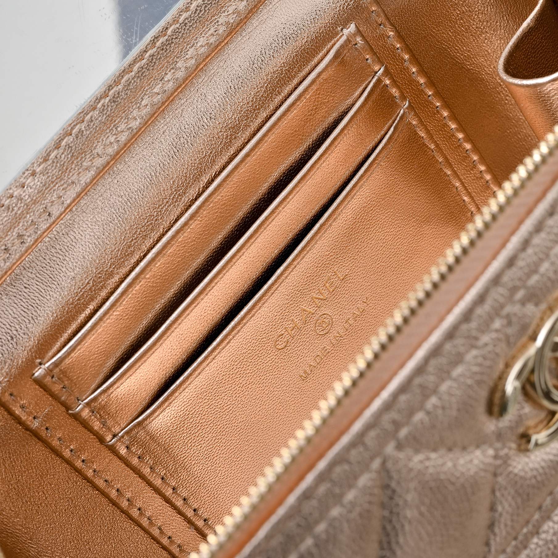 Chanel Style Leather Chain Bag style reference detail image 7 from source 776528