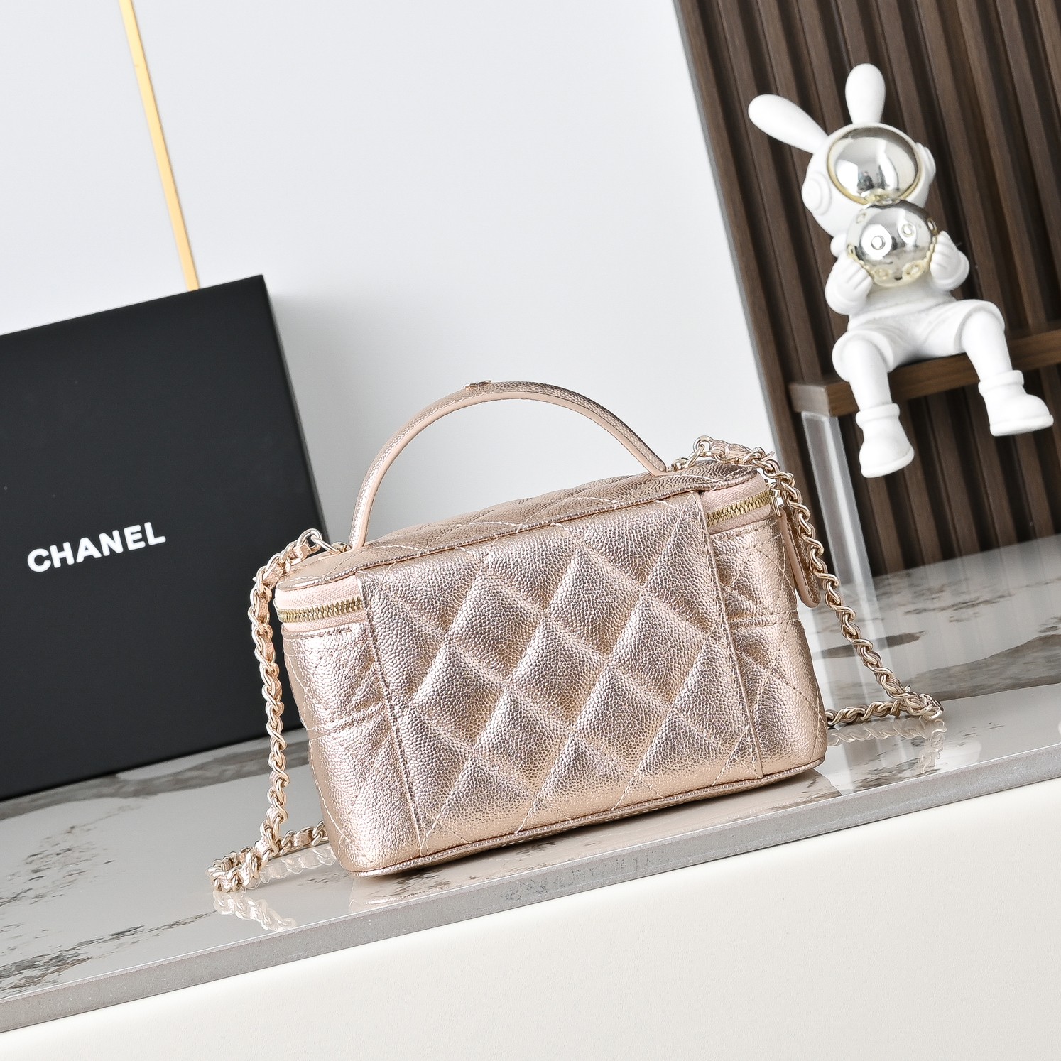 Chanel Style Leather Chain Bag style reference detail image 1 from source 776528