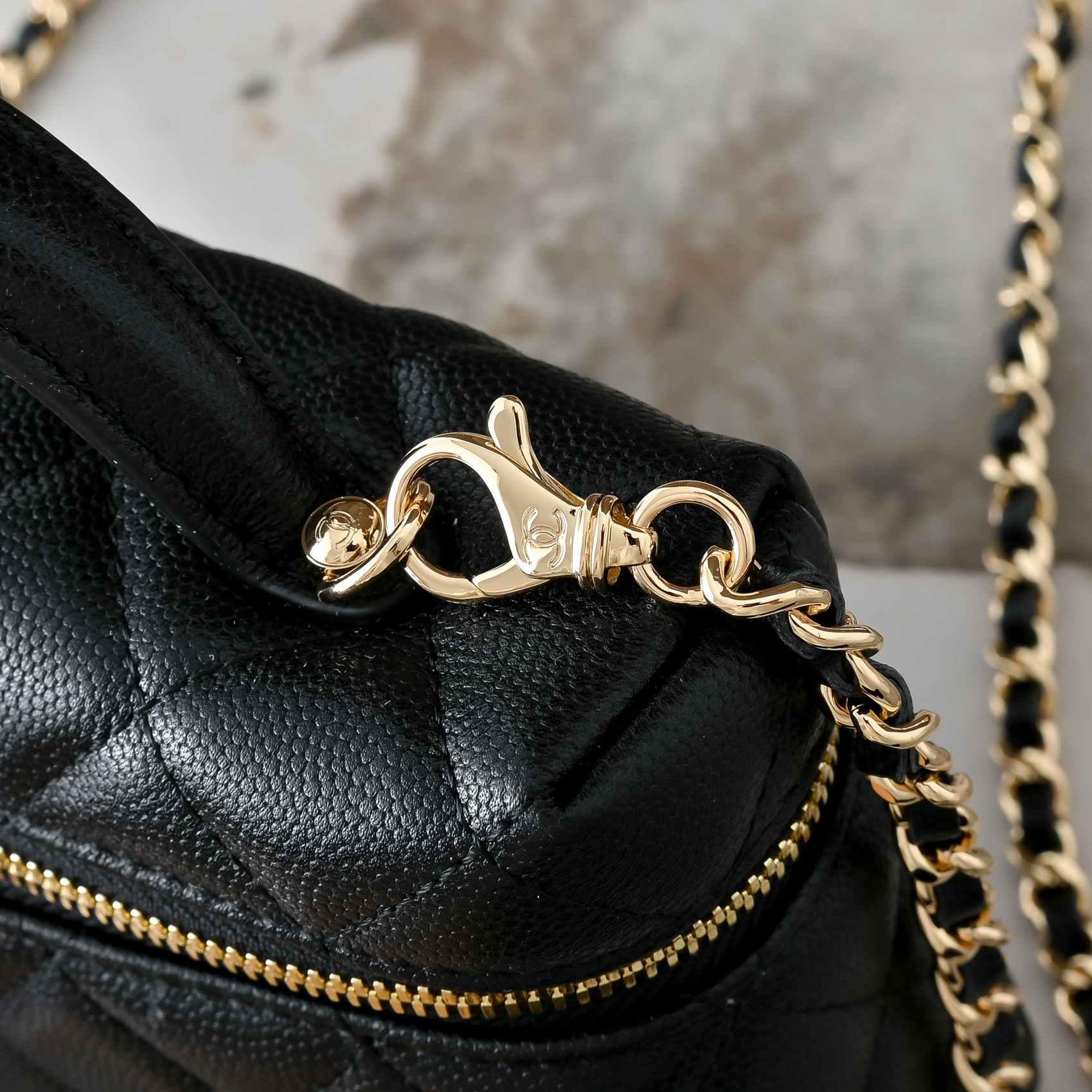 Chanel Style Leather Crossbody Bag style reference detail image 5 from source 776568