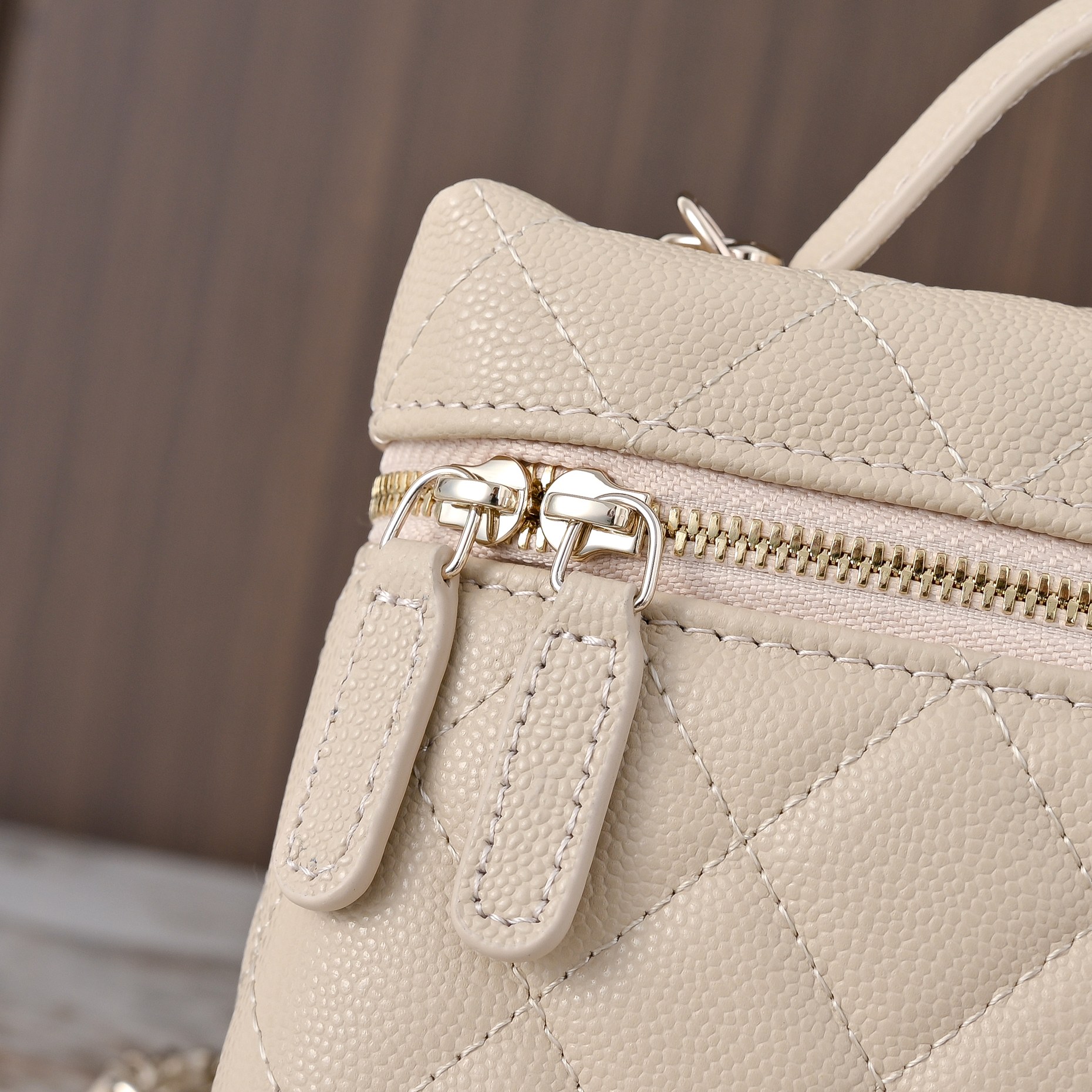 Chanel Style Leather Clutch Bags detail image 6 from source 776563